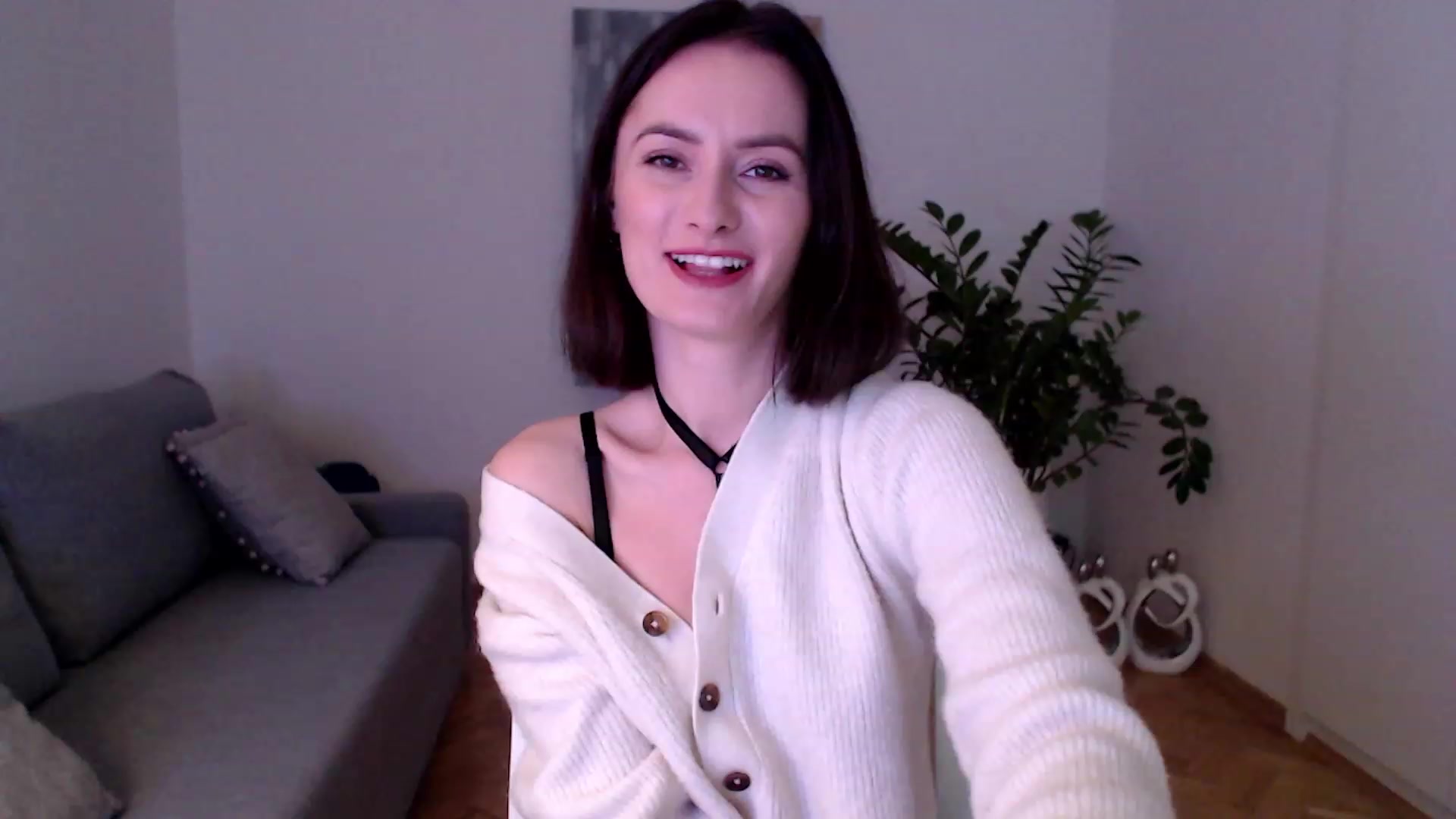 Gallery image thumbnail from PerlaBella's myfreecams stream on, 11/28/2023, 13:51 image 19 of 20