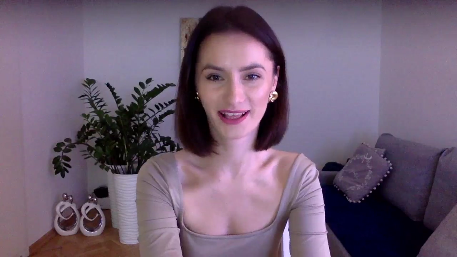 Gallery image thumbnail from PerlaBella's myfreecams stream on, 11/30/2023, 14:37 image 2 of 20