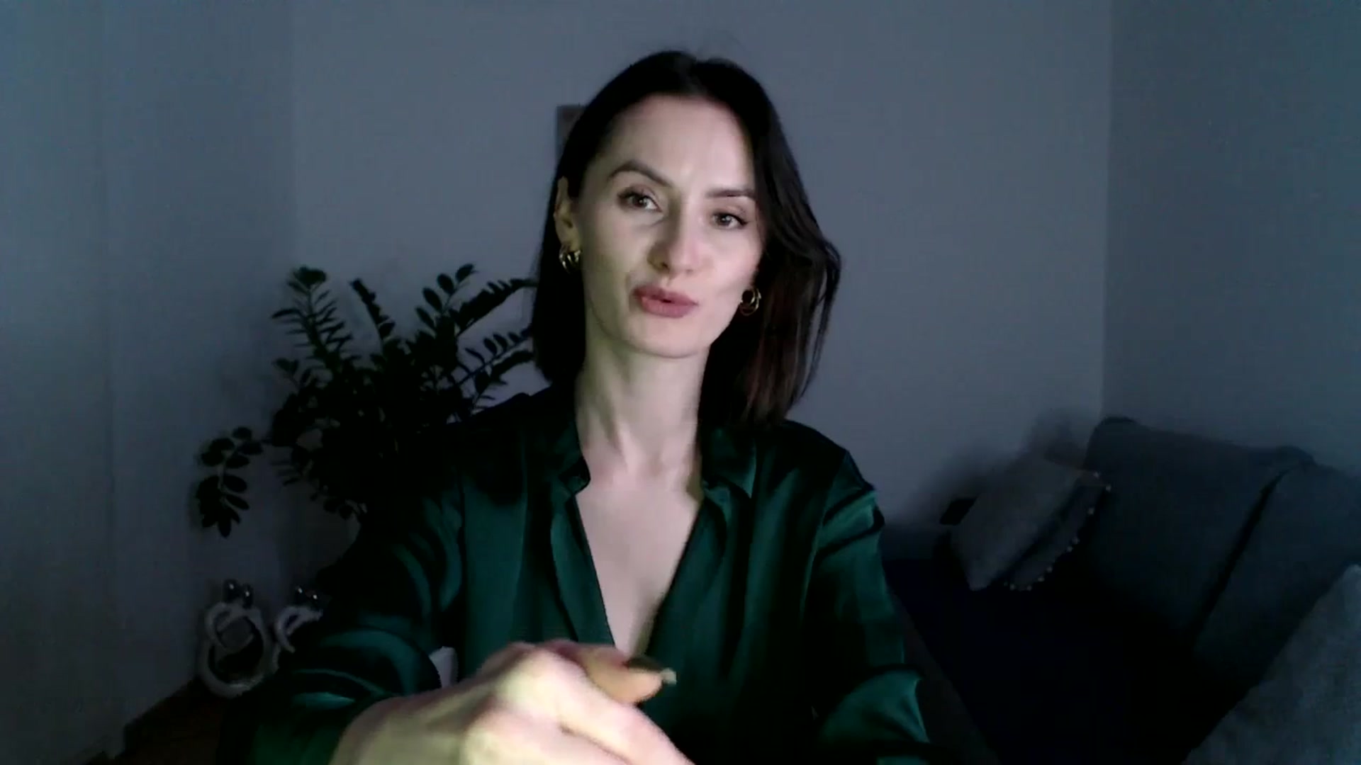 Gallery image thumbnail from PerlaBella's myfreecams stream on, 12/01/2023, 20:02 image 4 of 20