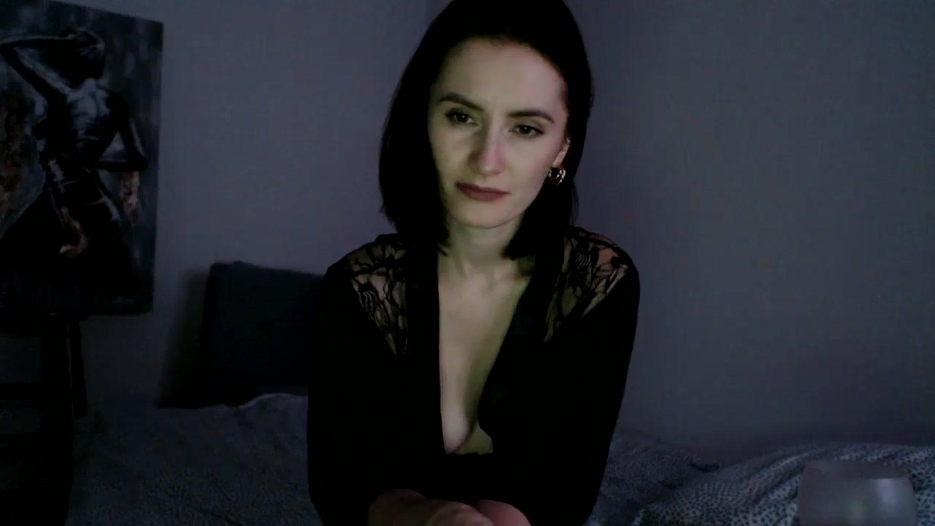 Gallery image thumbnail from PerlaBella's myfreecams stream on, 12/01/2023, 22:24 image 18 of 20