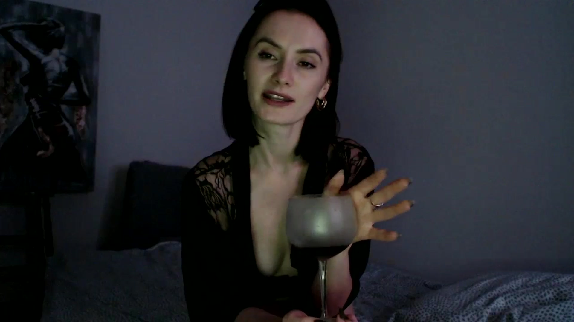 Gallery image thumbnail from PerlaBella's myfreecams stream on, 12/01/2023, 22:24 image 14 of 20
