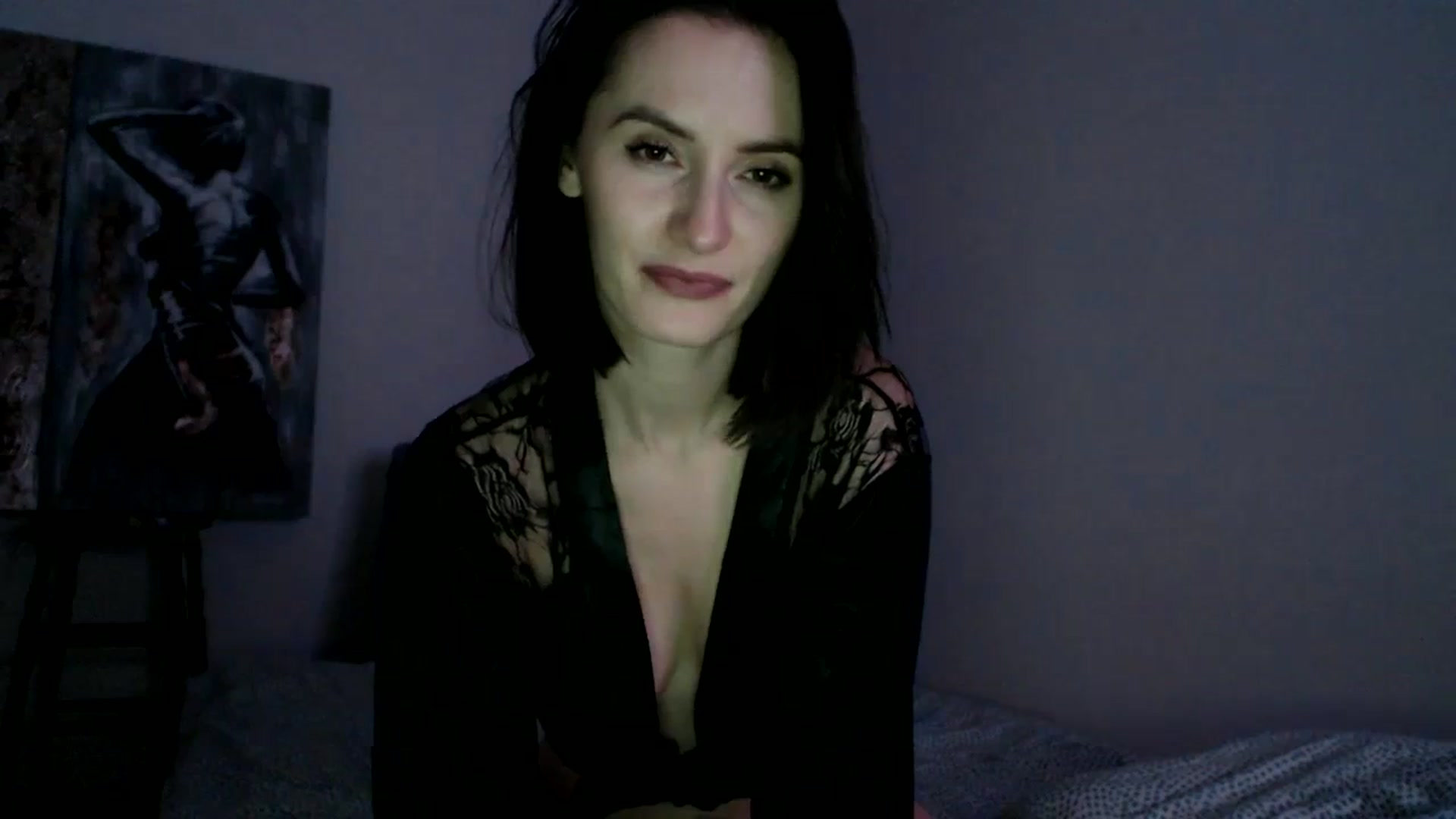 Gallery image thumbnail from PerlaBella's myfreecams stream on, 12/01/2023, 22:24 image 4 of 20