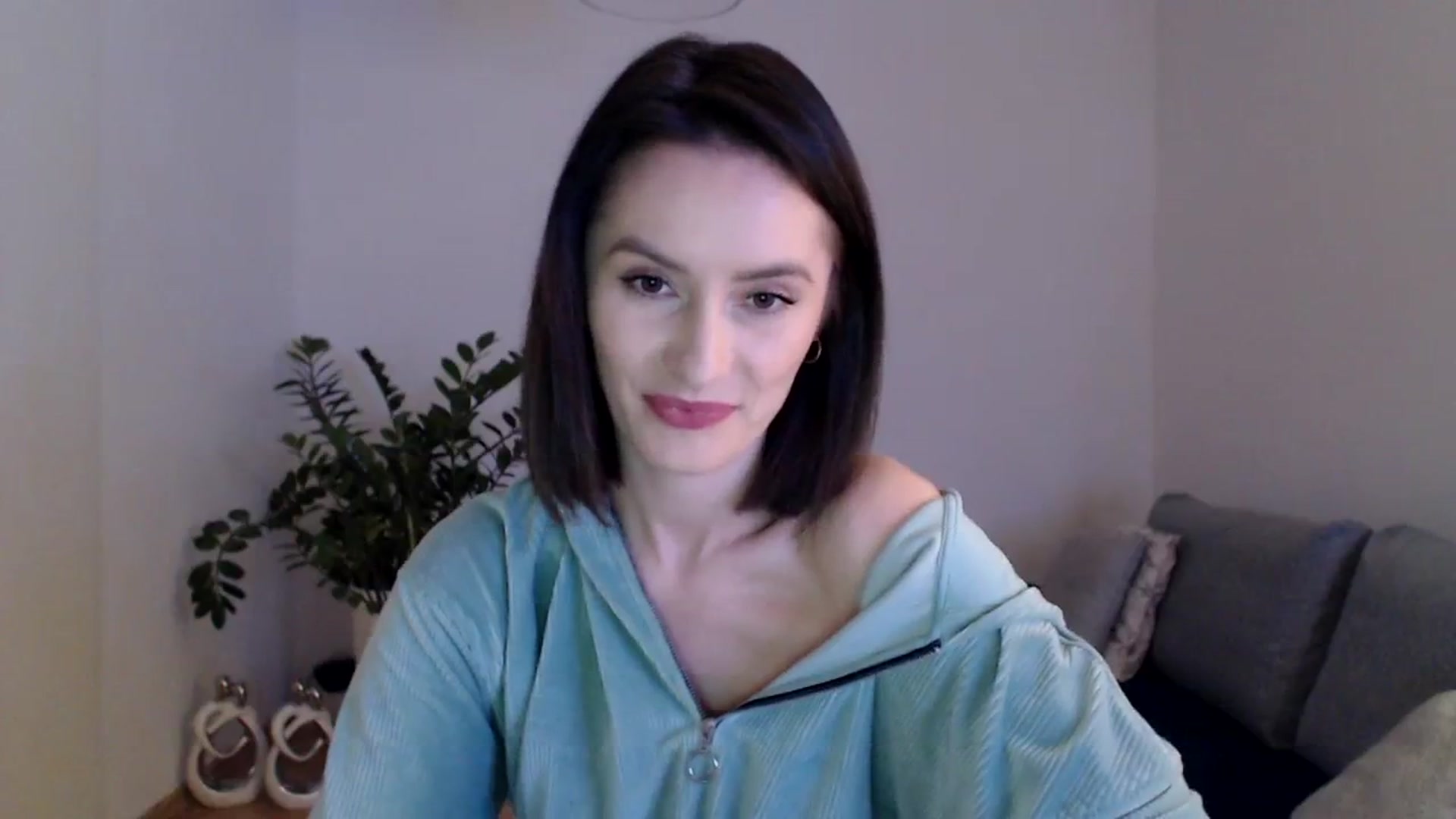 Gallery image thumbnail from PerlaBella's myfreecams stream on, 12/05/2023, 17:36 image 16 of 20