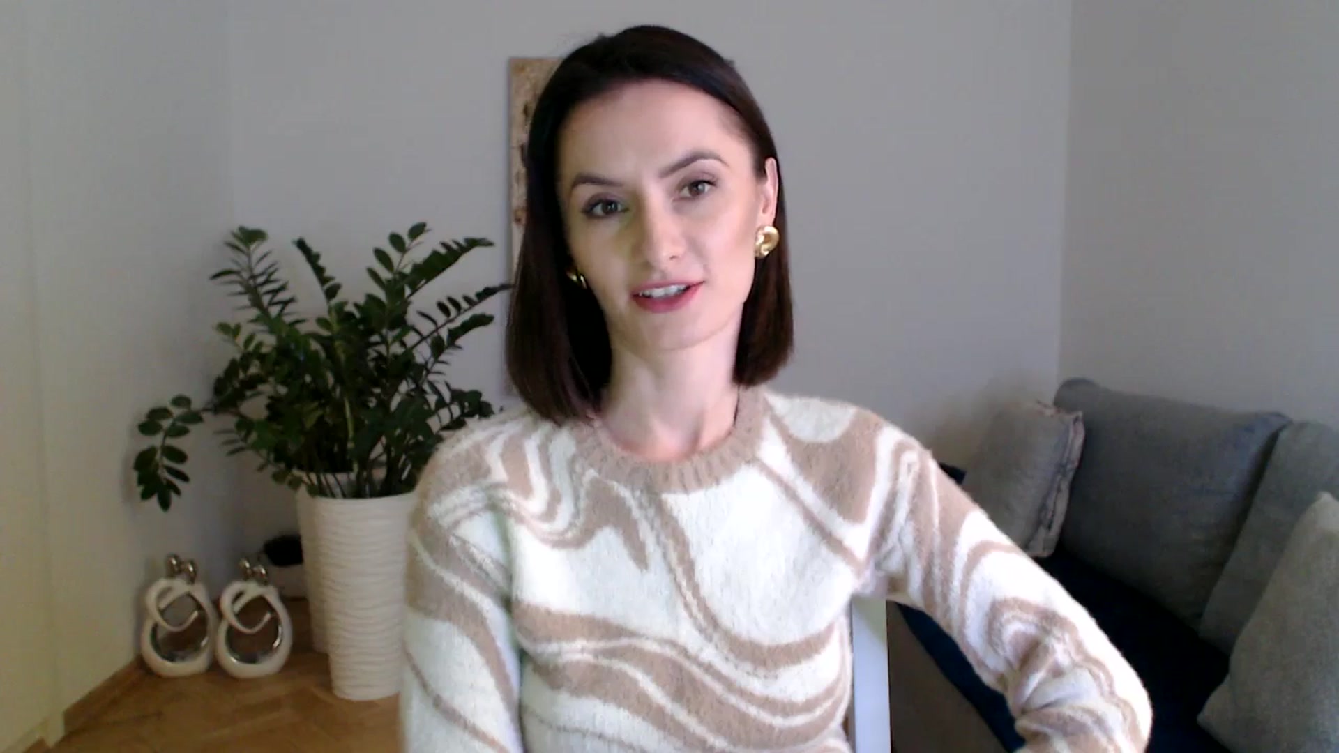 Gallery image thumbnail from PerlaBella's myfreecams stream on, 12/06/2023, 17:00 image 13 of 20