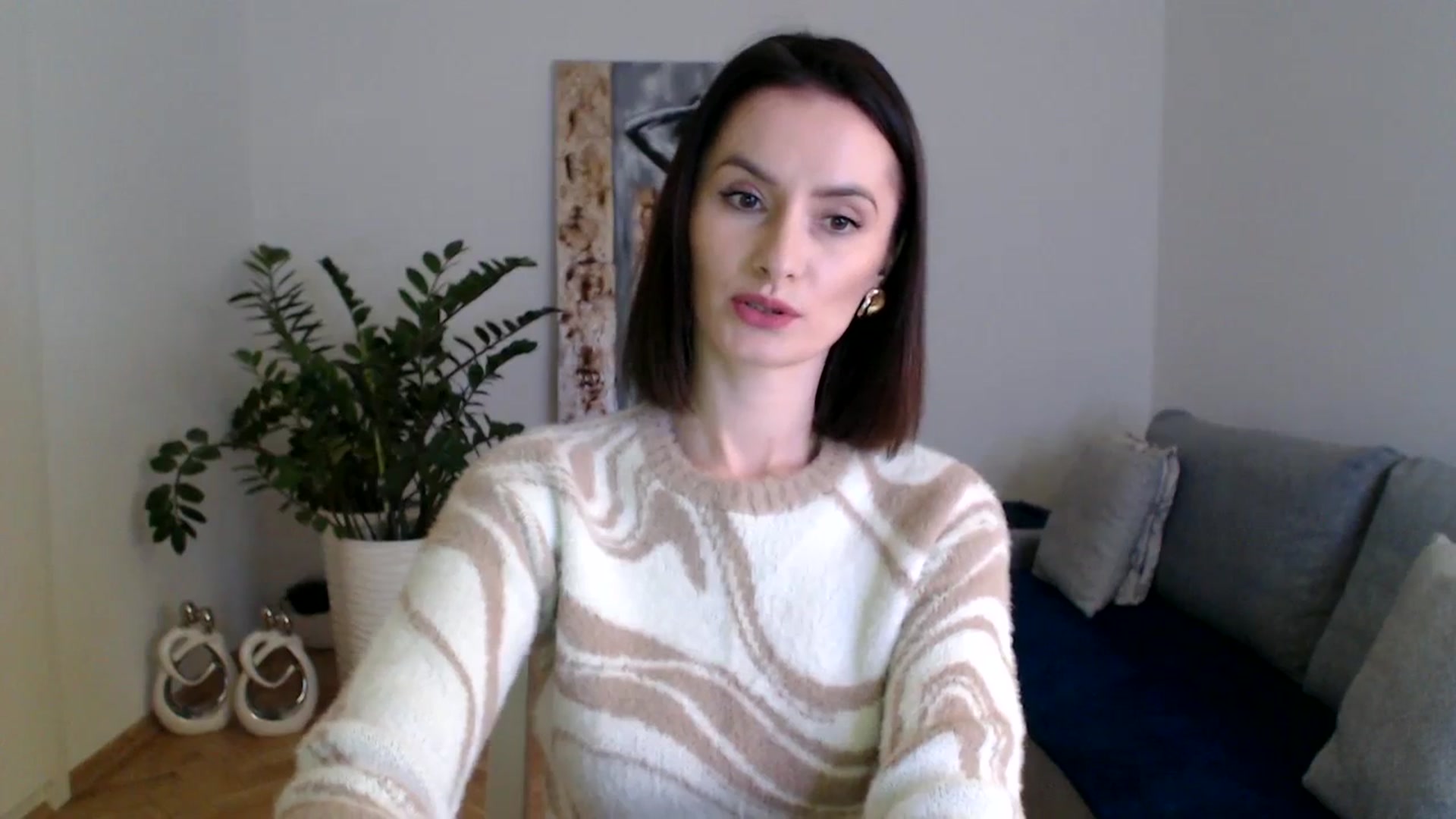Gallery image thumbnail from PerlaBella's myfreecams stream on, 12/06/2023, 17:00 image 15 of 20