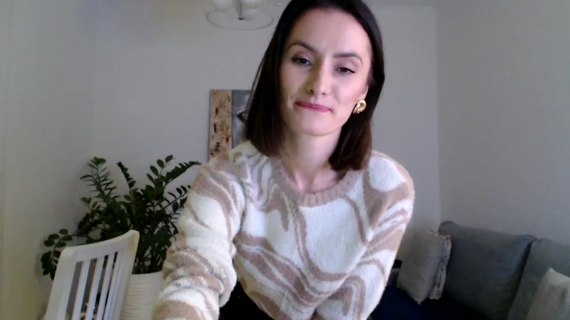 Gallery image thumbnail from PerlaBella's myfreecams stream on, 12/06/2023, 17:52 image 11 of 20