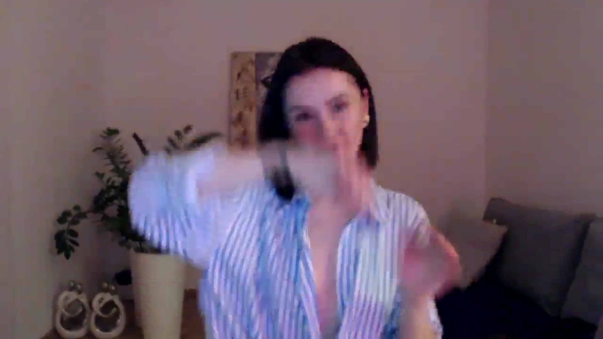 Gallery image thumbnail from PerlaBella's myfreecams stream on, 12/07/2023, 16:27 image 18 of 20