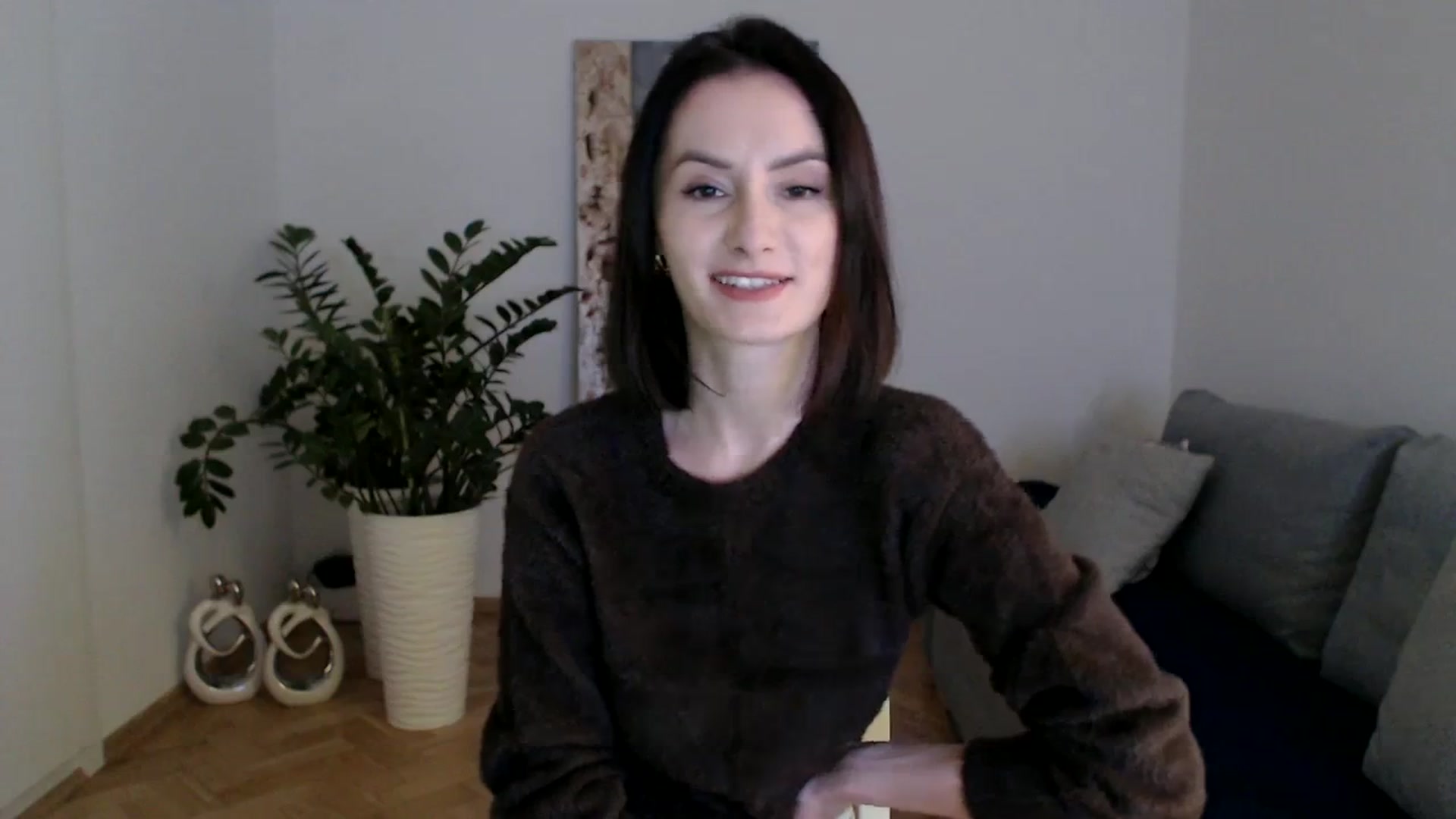 Gallery image thumbnail from PerlaBella's myfreecams stream on, 12/07/2023, 16:27 image 4 of 20