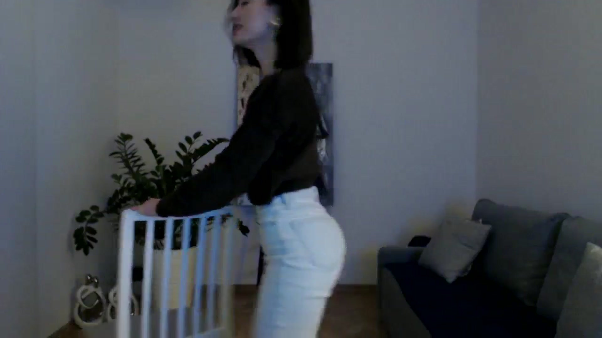 Gallery image thumbnail from PerlaBella's myfreecams stream on, 12/07/2023, 16:27 image 7 of 20