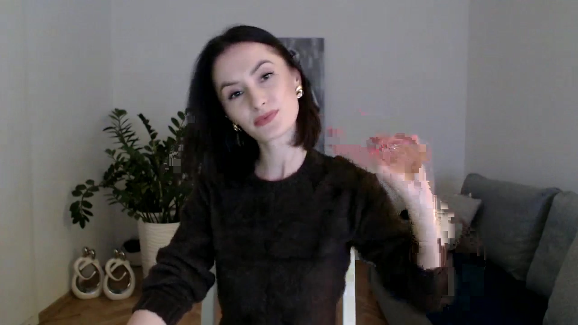 Gallery image thumbnail from PerlaBella's myfreecams stream on, 12/07/2023, 16:27 image 2 of 20
