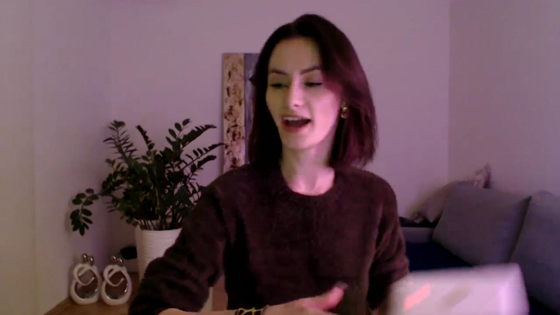 Gallery image thumbnail from PerlaBella's myfreecams stream on, 12/07/2023, 20:10 image 14 of 20