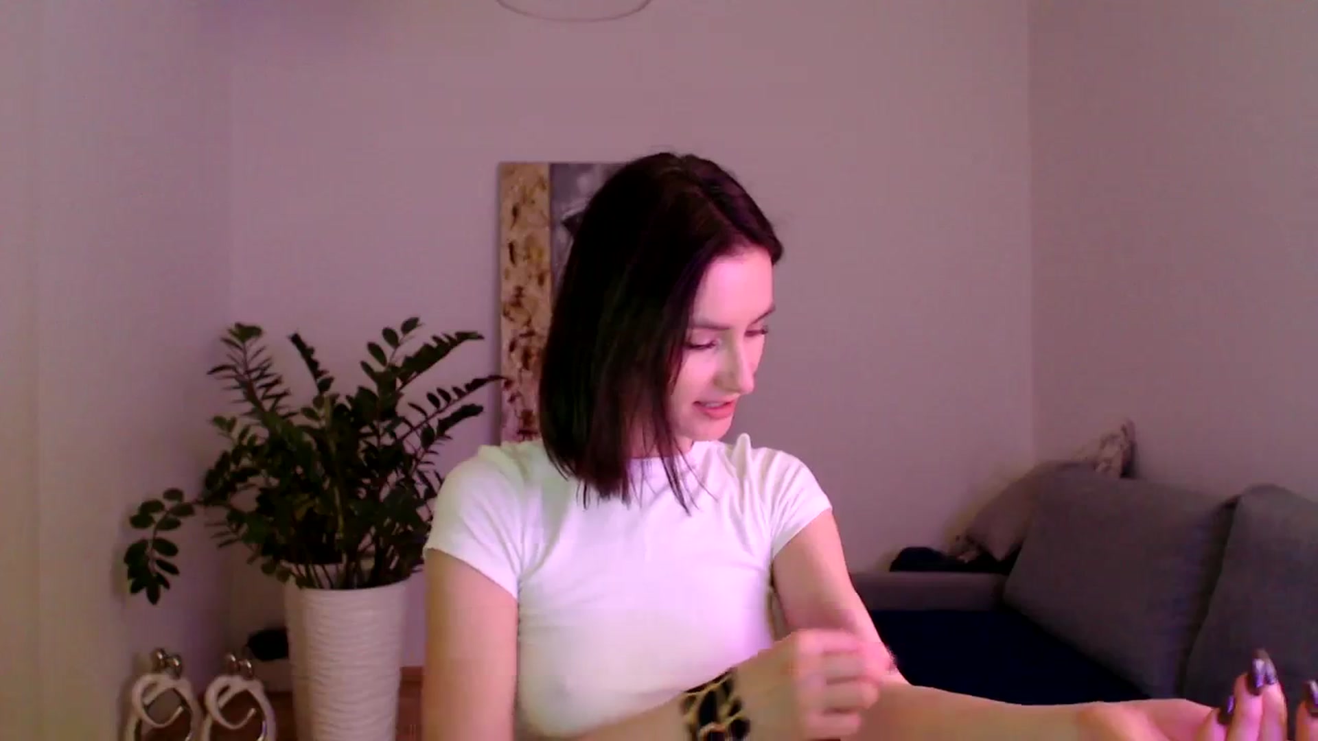 Gallery image thumbnail from PerlaBella's myfreecams stream on, 12/07/2023, 20:41 image 17 of 20