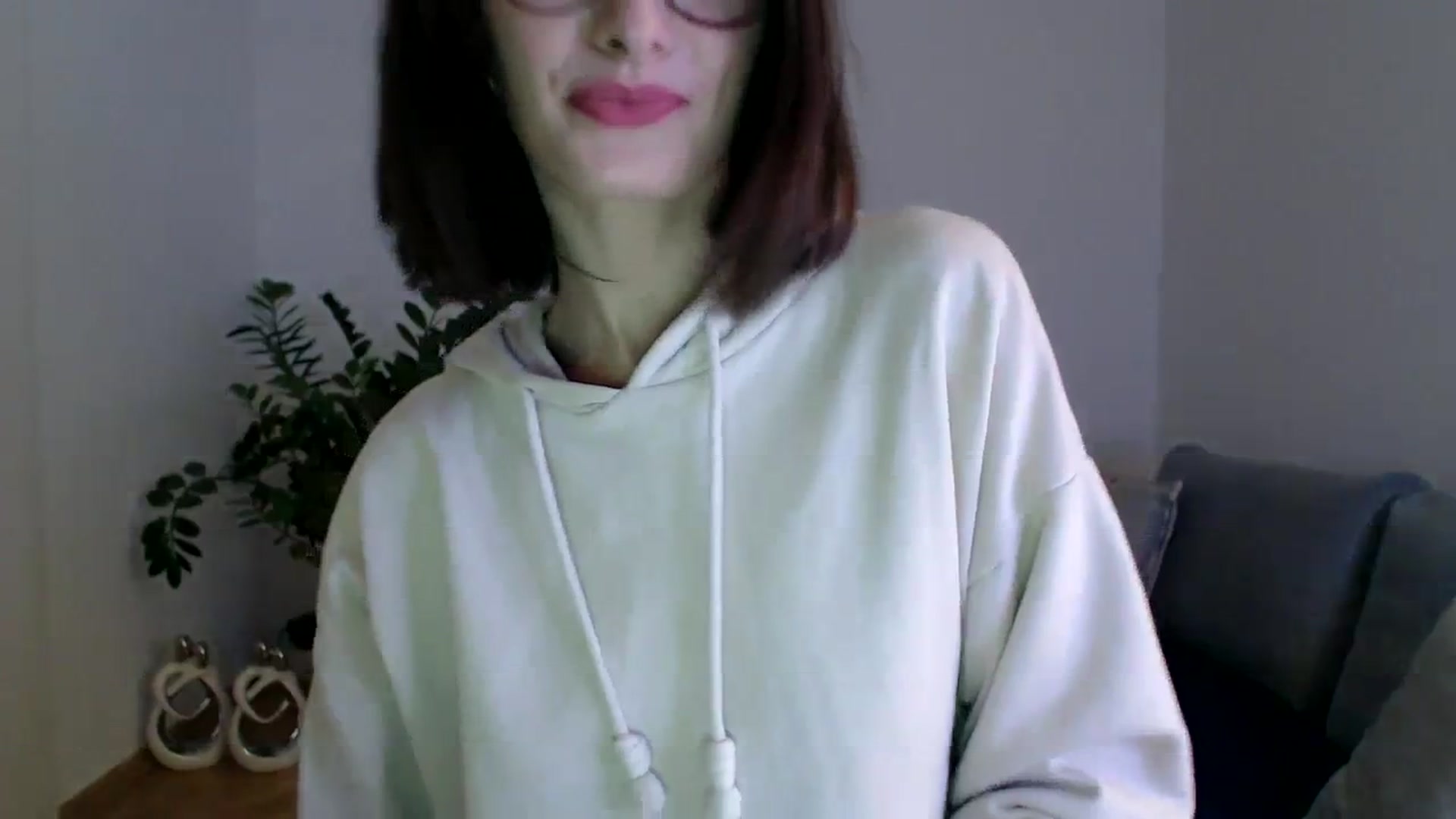 Gallery image thumbnail from PerlaBella's myfreecams stream on, 12/08/2023, 20:31 image 13 of 20