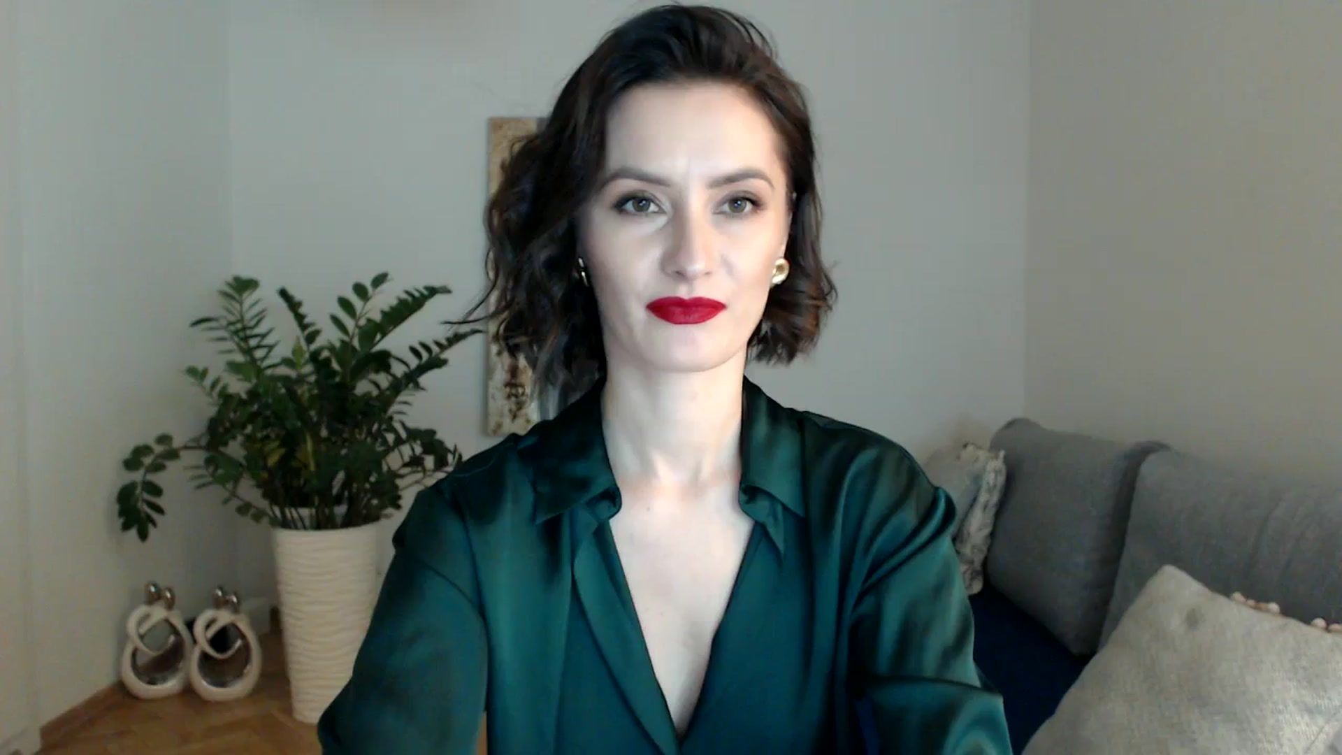 Gallery image thumbnail from PerlaBella's myfreecams stream on, 12/12/2023, 16:43 image 10 of 20