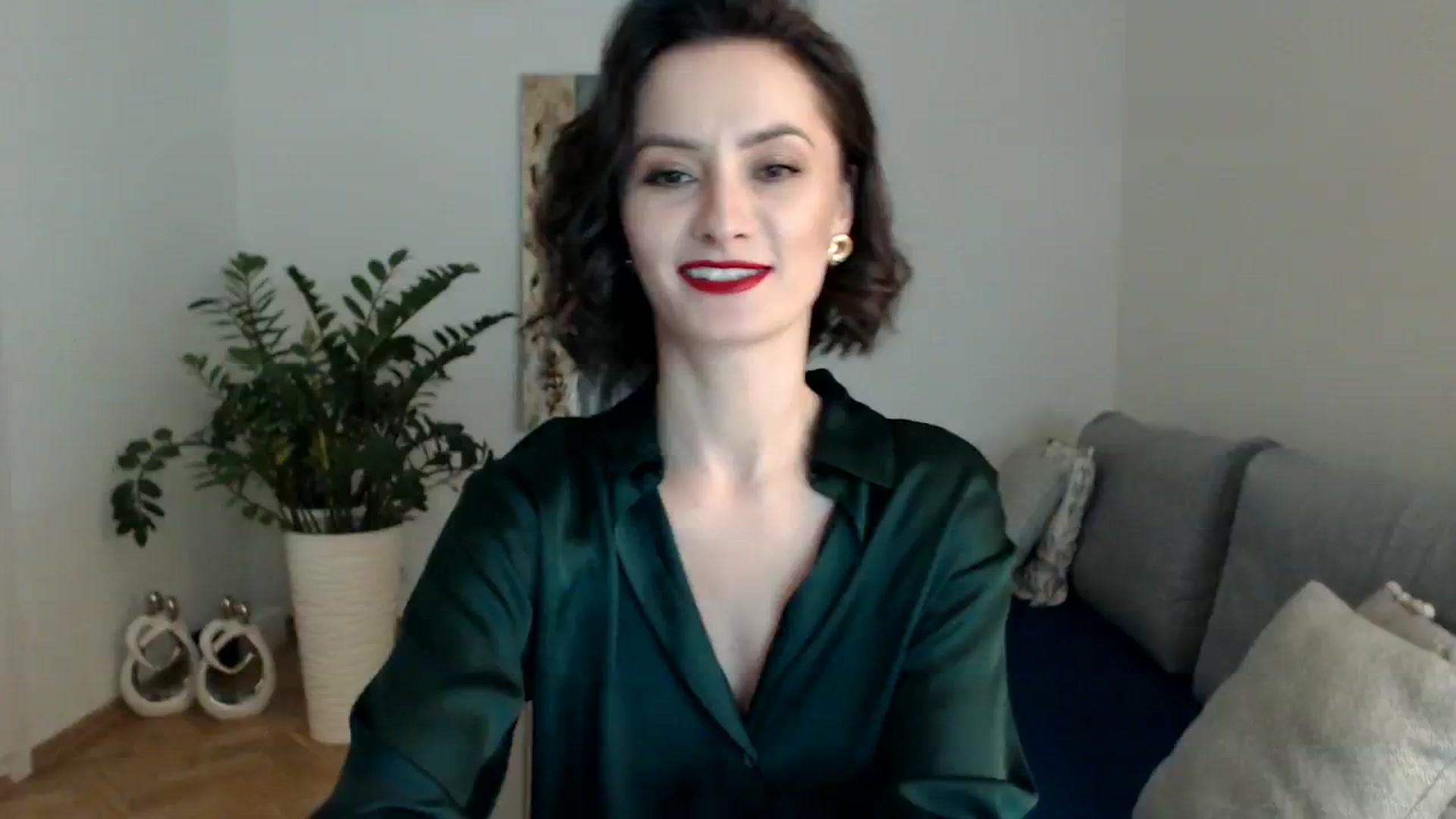Gallery image thumbnail from PerlaBella's myfreecams stream on, 12/12/2023, 16:43 image 18 of 20