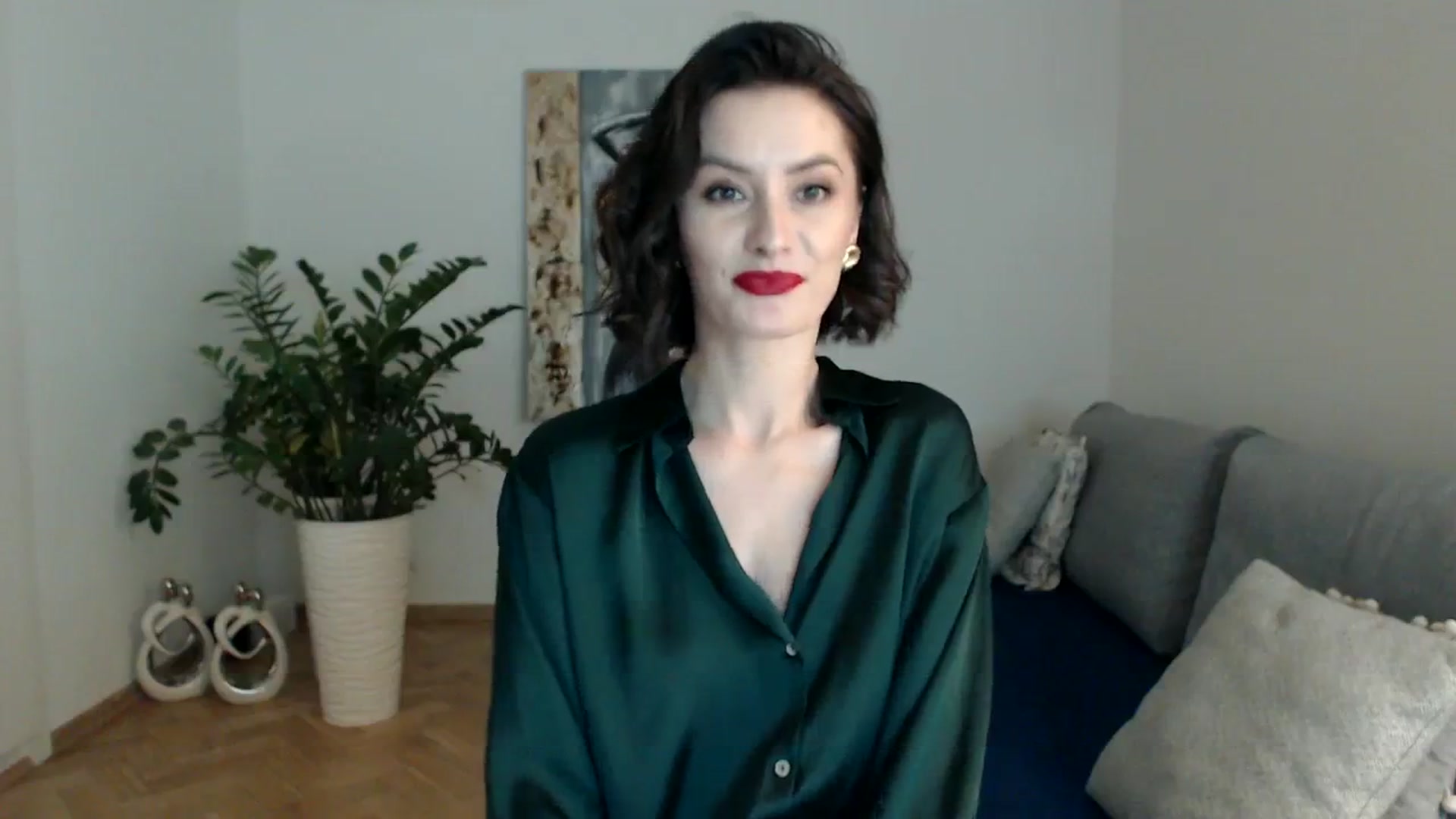 Gallery image thumbnail from PerlaBella's myfreecams stream on, 12/12/2023, 16:43 image 13 of 20