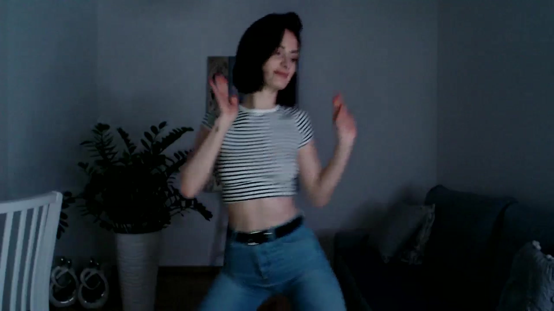 Gallery image thumbnail from PerlaBella's myfreecams stream on, 12/13/2023, 18:56 image 16 of 20