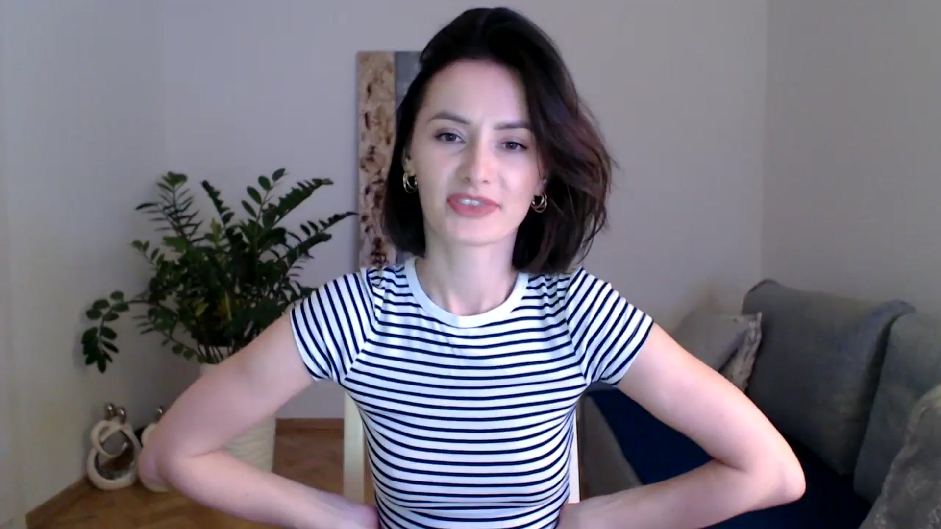 Gallery image thumbnail from PerlaBella's myfreecams stream on, 12/13/2023, 18:56 image 1 of 20