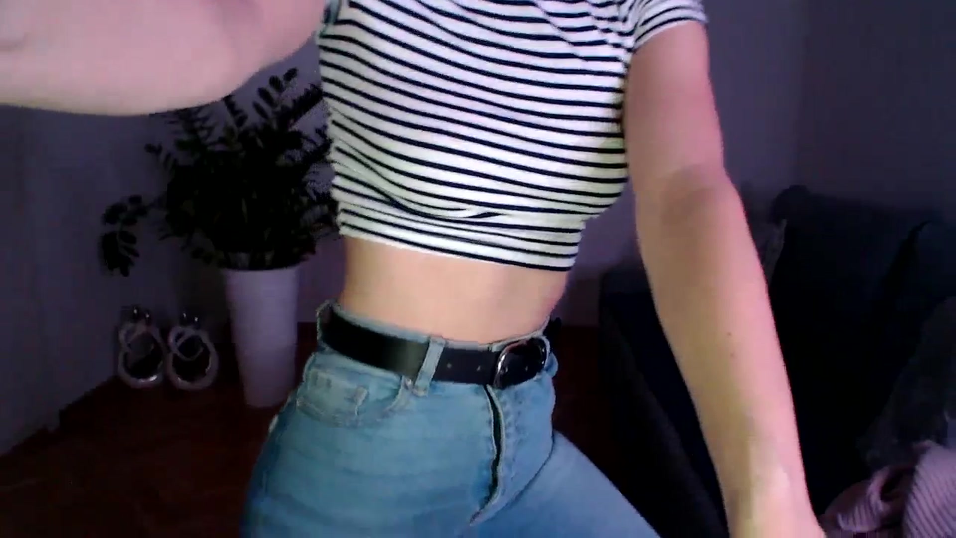 Gallery image thumbnail from PerlaBella's myfreecams stream on, 12/13/2023, 18:56 image 19 of 20