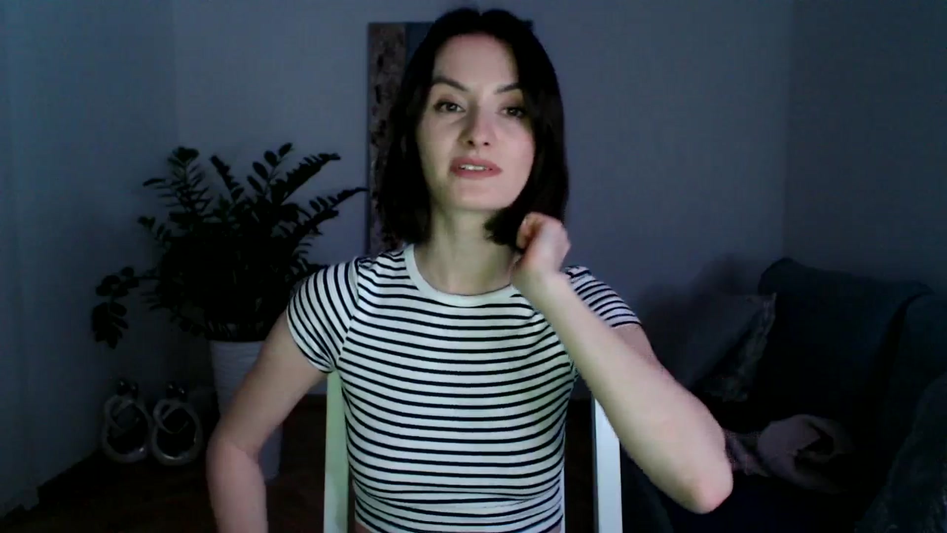 Gallery image thumbnail from PerlaBella's myfreecams stream on, 12/13/2023, 22:48 image 7 of 20