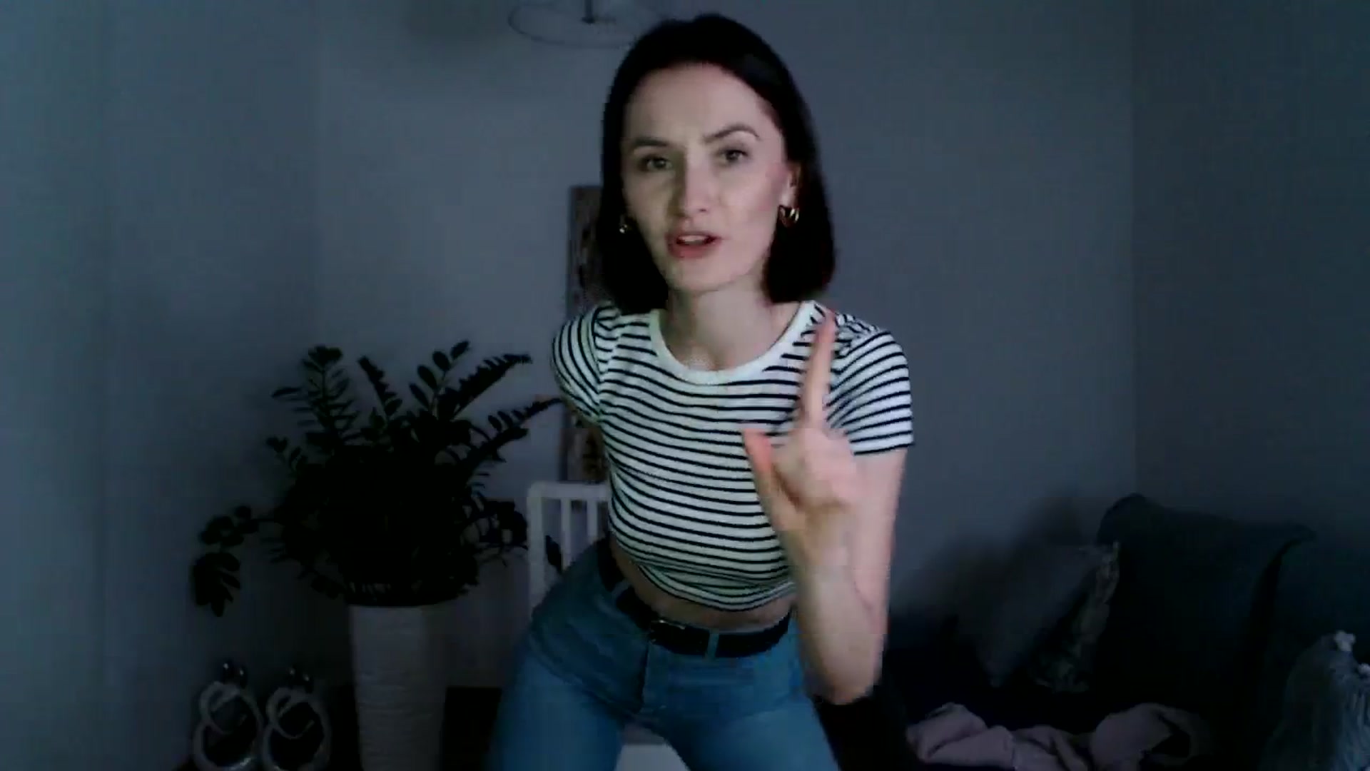 Gallery image thumbnail from PerlaBella's myfreecams stream on, 12/13/2023, 22:48 image 11 of 20