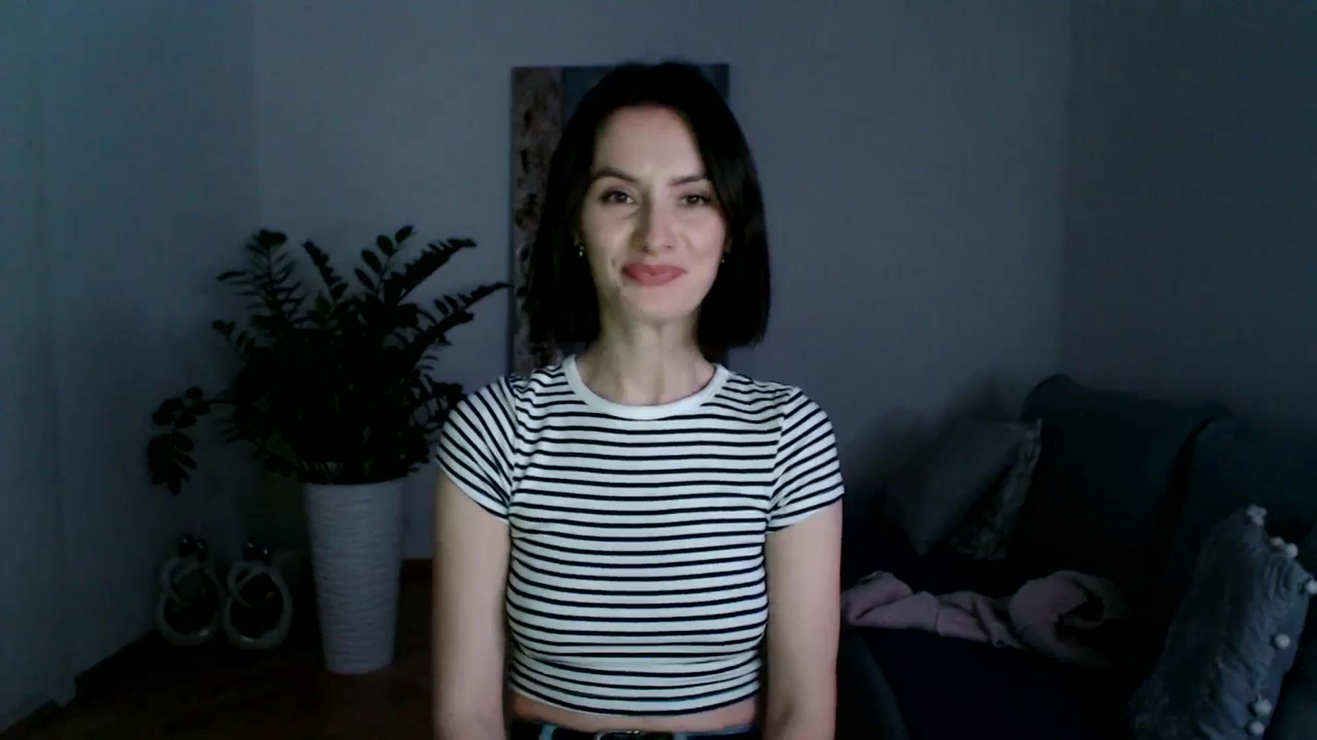 Gallery image thumbnail from PerlaBella's myfreecams stream on, 12/13/2023, 22:48 image 14 of 20