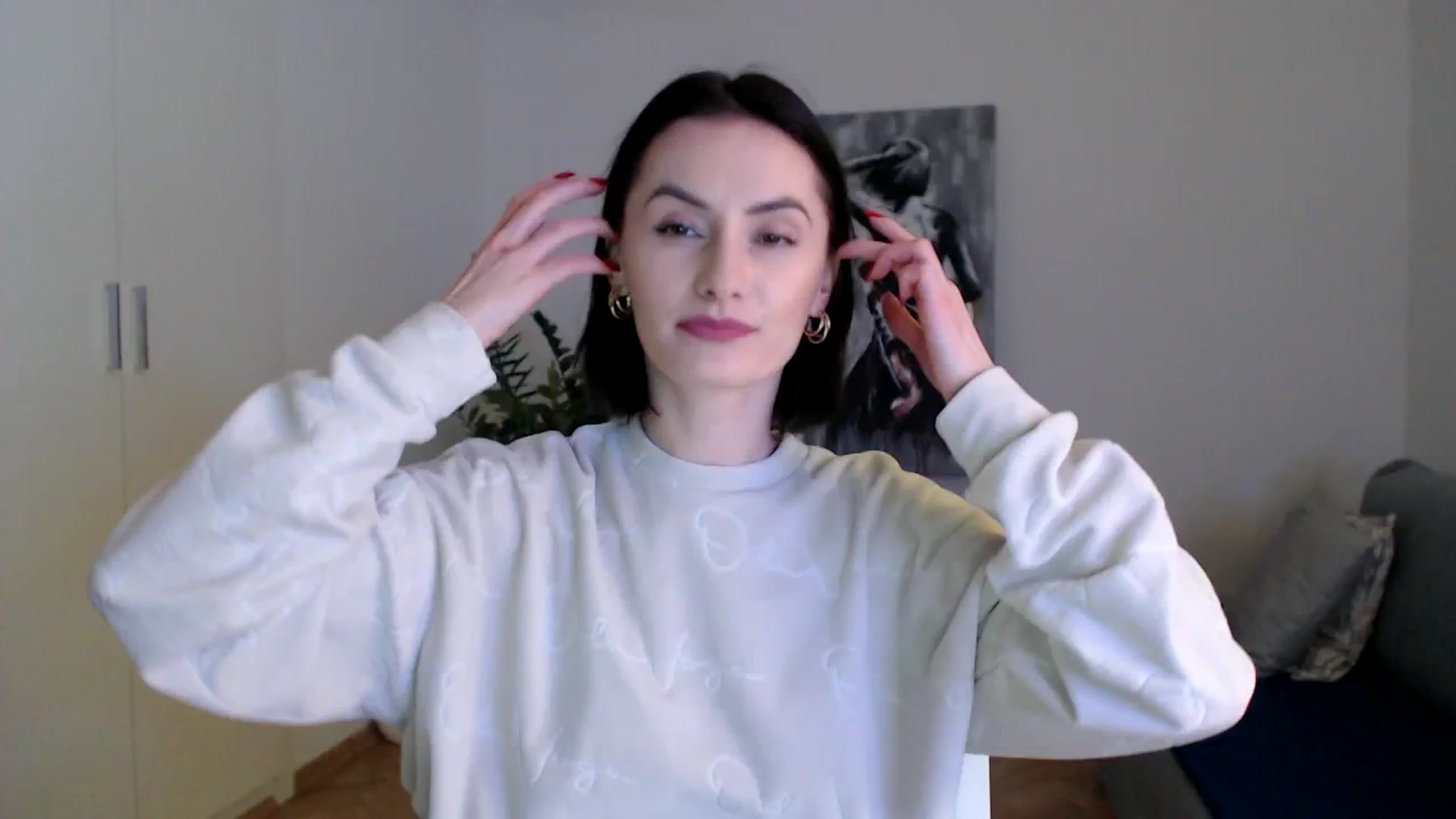 Gallery image thumbnail from PerlaBella's myfreecams stream on, 12/14/2023, 17:41 image 10 of 20