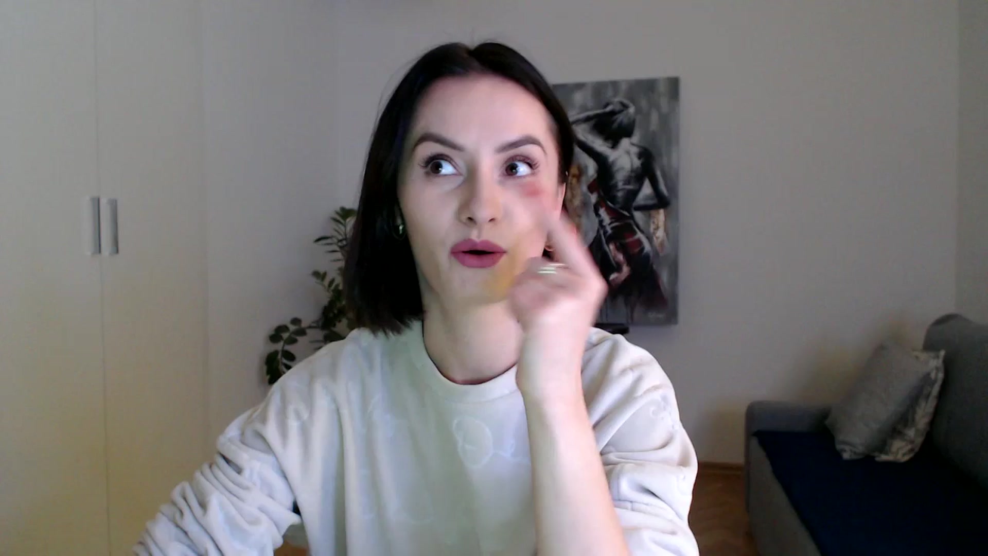 Gallery image thumbnail from PerlaBella's myfreecams stream on, 12/14/2023, 17:41 image 5 of 20