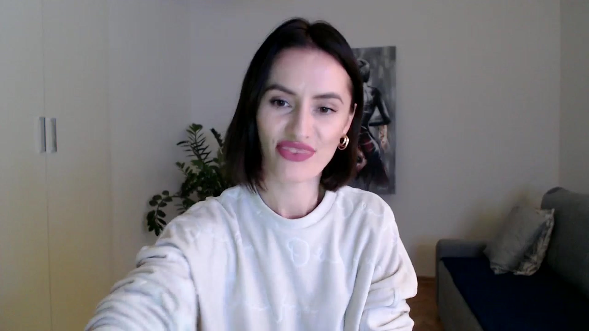 Gallery image thumbnail from PerlaBella's myfreecams stream on, 12/14/2023, 17:41 image 3 of 20