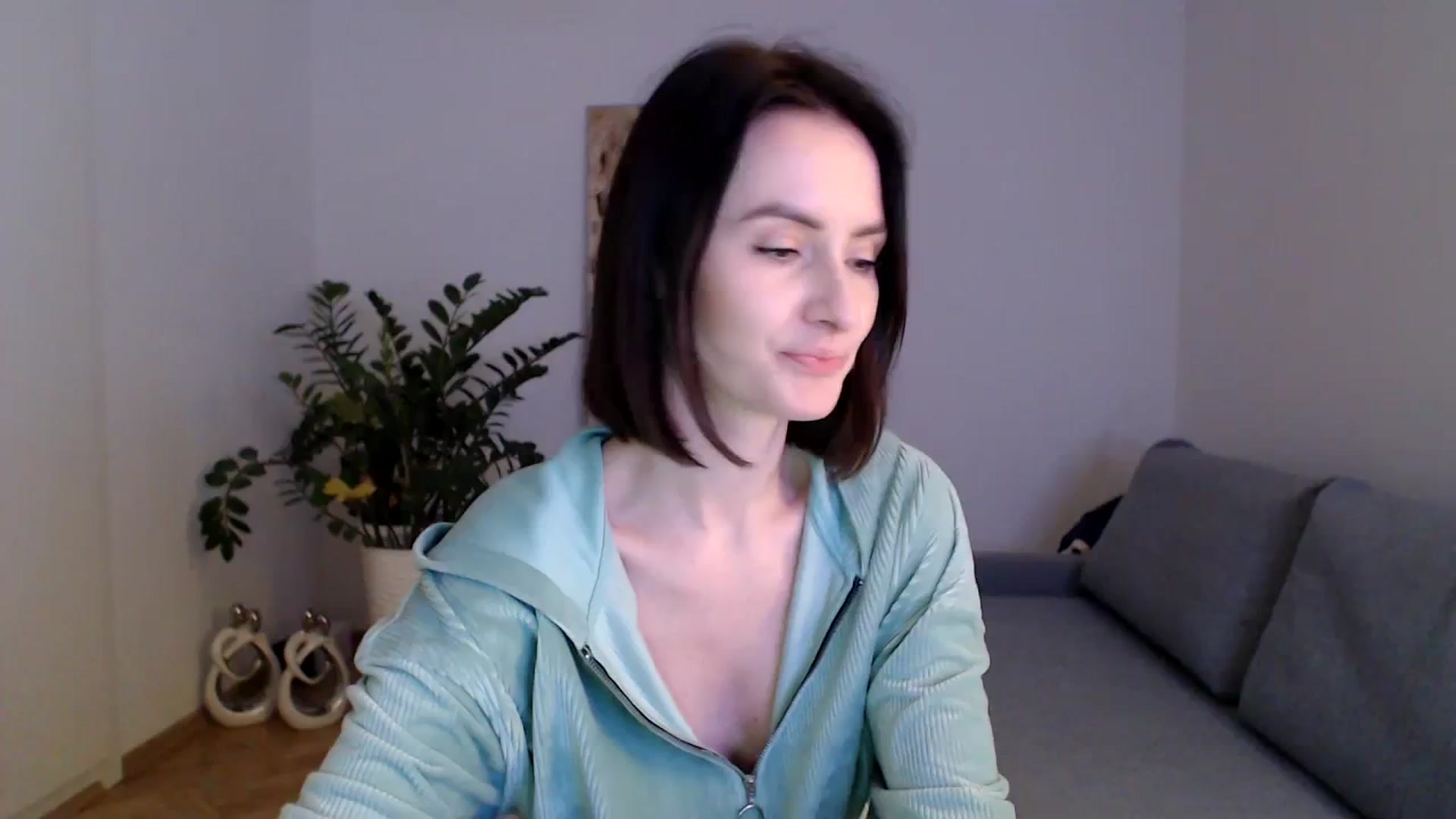 Gallery image thumbnail from PerlaBella's myfreecams stream on, 12/29/2023, 19:45 image 8 of 20