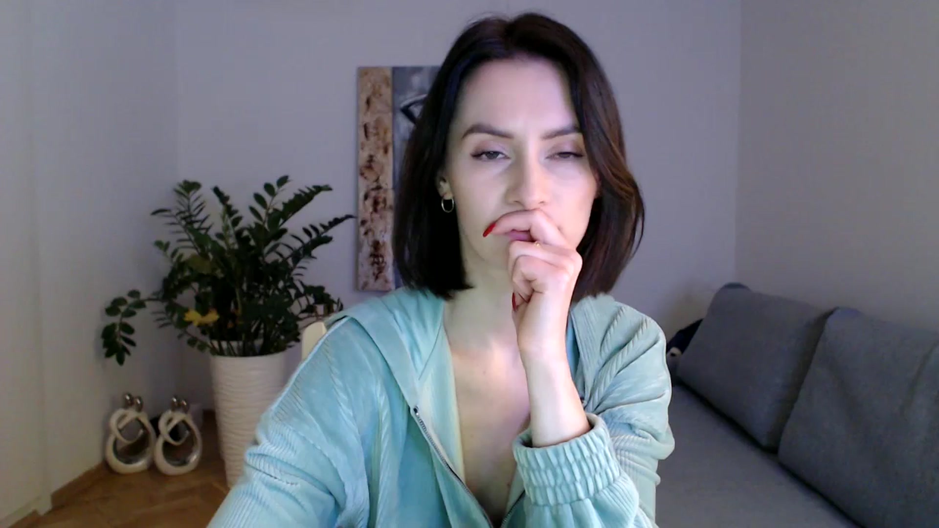 Gallery image thumbnail from PerlaBella's myfreecams stream on, 12/29/2023, 19:45 image 2 of 20