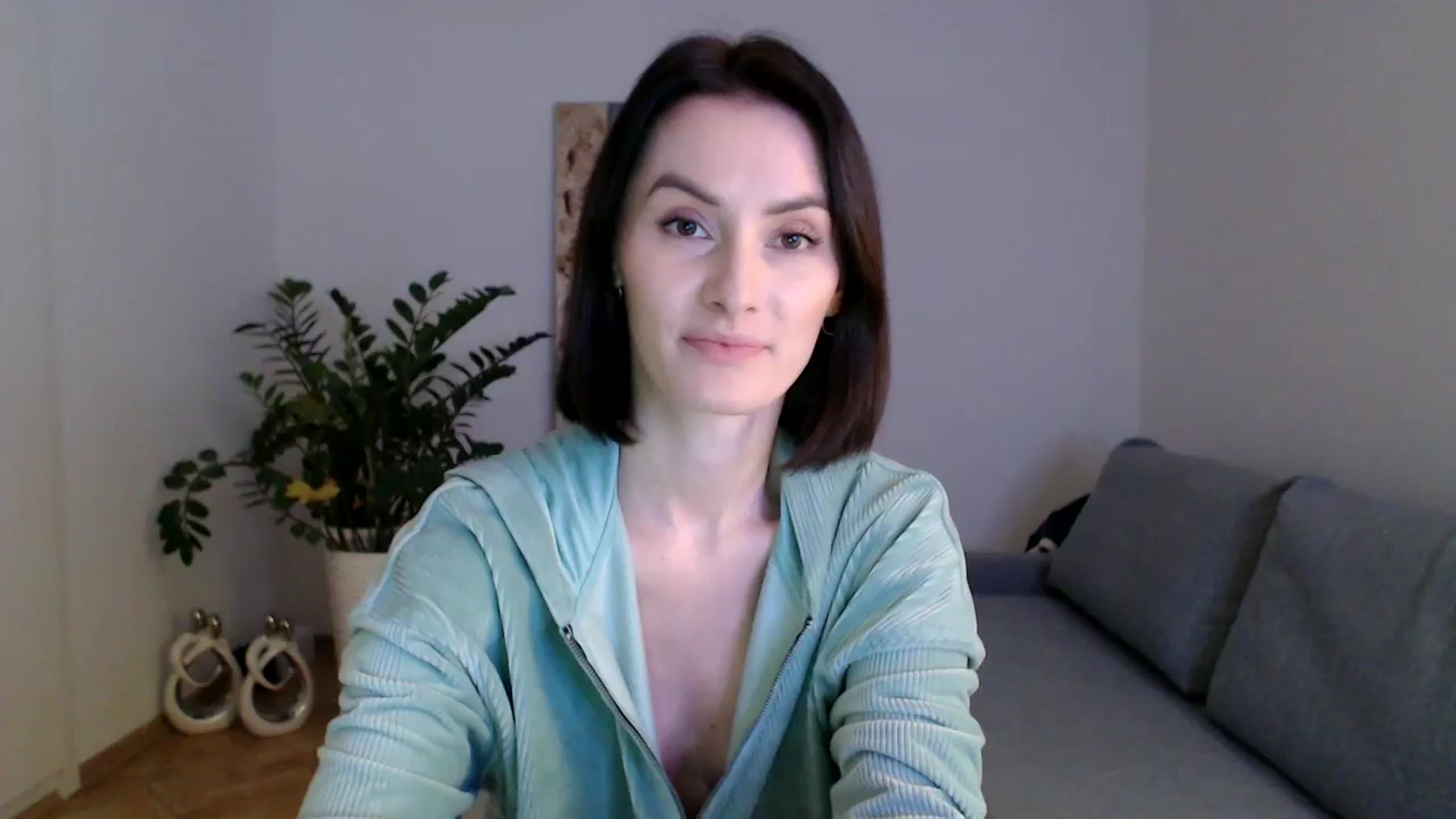 Gallery image thumbnail from PerlaBella's myfreecams stream on, 12/29/2023, 19:45 image 1 of 20