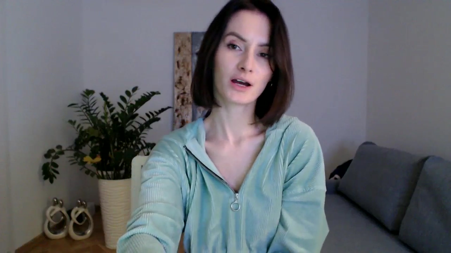 Gallery image thumbnail from PerlaBella's myfreecams stream on, 12/29/2023, 19:45 image 14 of 20