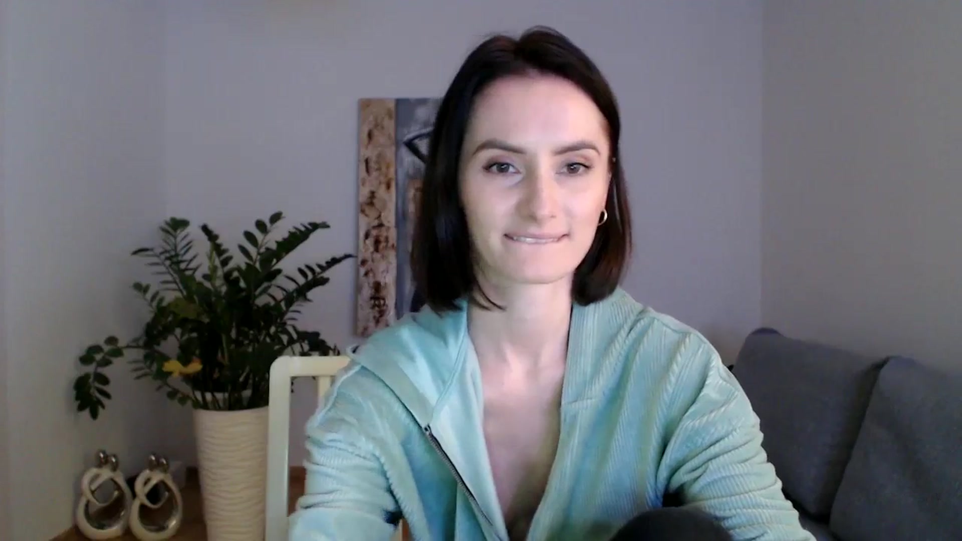 Gallery image thumbnail from PerlaBella's myfreecams stream on, 12/29/2023, 19:45 image 16 of 20