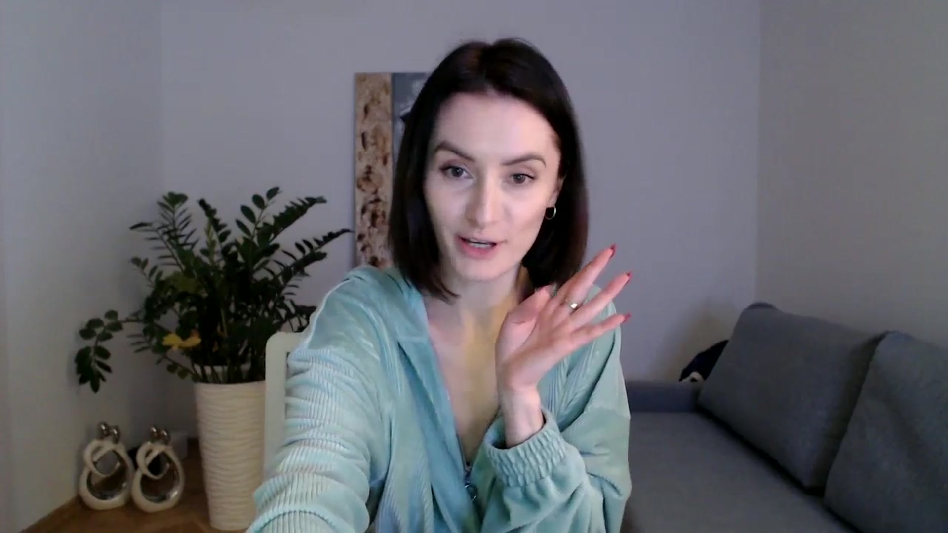 Gallery image thumbnail from PerlaBella's myfreecams stream on, 12/29/2023, 19:45 image 19 of 20