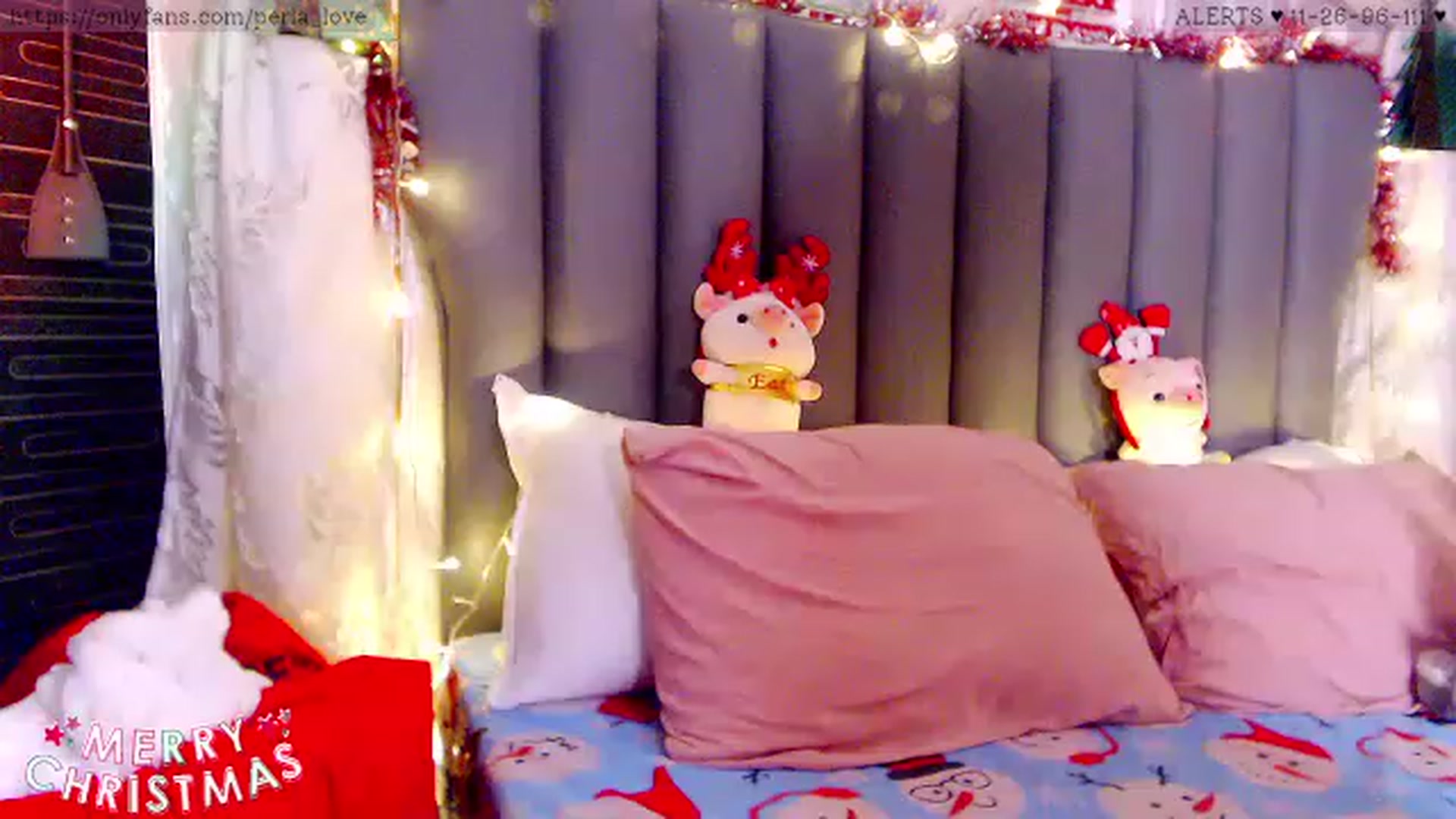 Gallery image thumbnail from Perla_Love's myfreecams stream on, 12/24/2022, 17:43 image 13 of 20