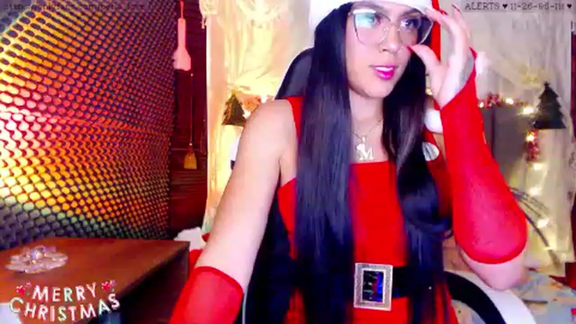 Gallery image thumbnail from Perla_Love's myfreecams stream on, 12/24/2022, 17:43 image 1 of 20