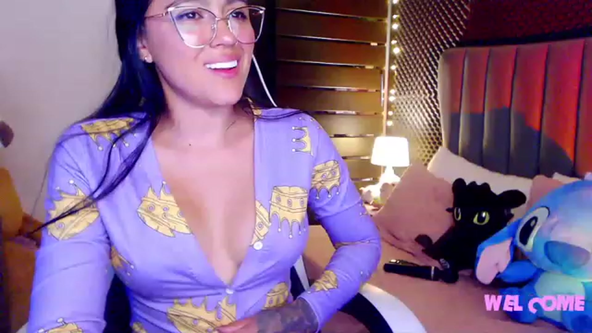 Gallery image thumbnail from Perla_Love's myfreecams stream on, 02/01/2023, 16:34 image 15 of 20