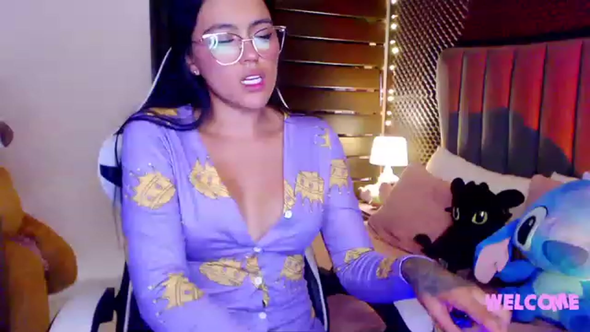 Gallery image thumbnail from Perla_Love's myfreecams stream on, 02/01/2023, 16:34 image 4 of 20