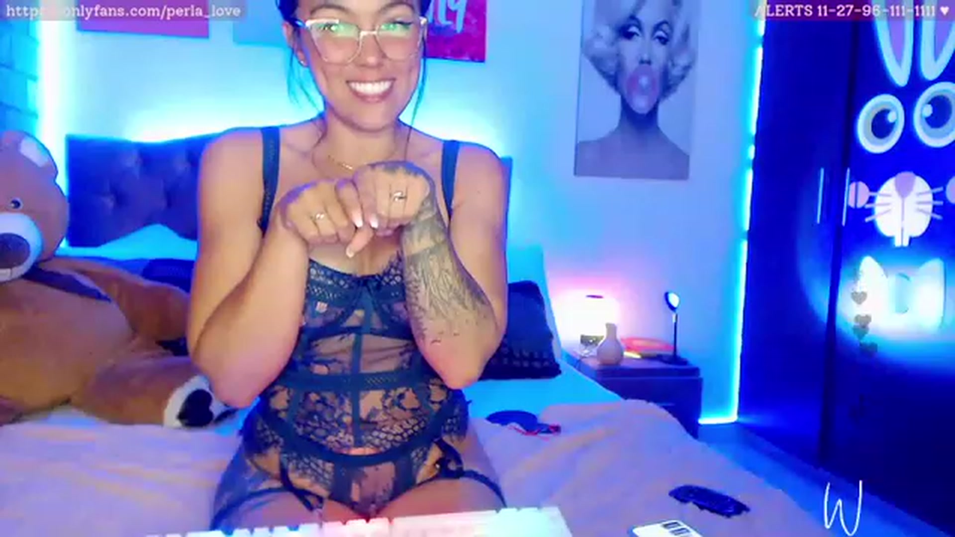 Gallery image thumbnail from Perla_Love's myfreecams stream on, 04/14/2023, 16:51 image 13 of 20