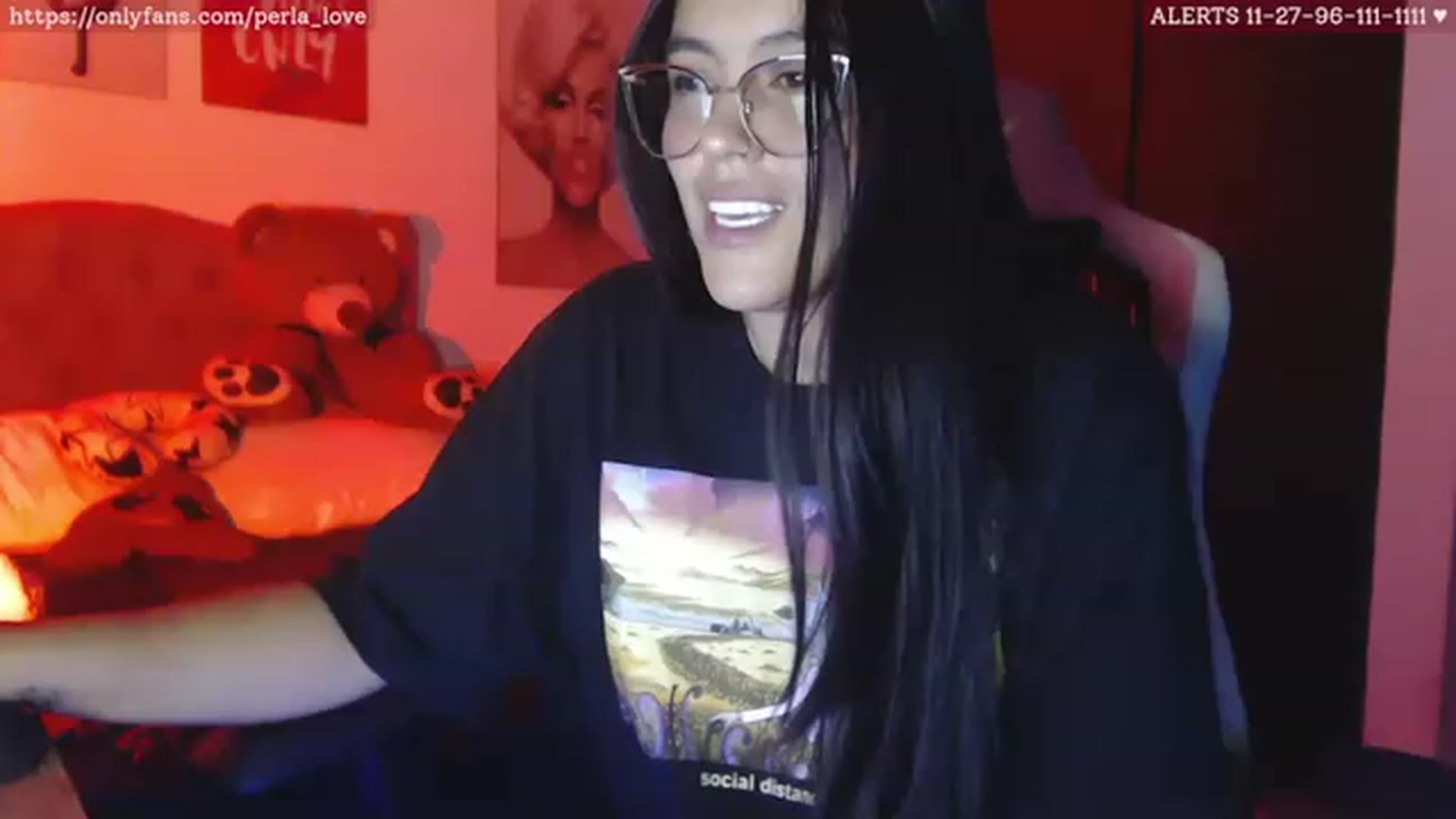 Gallery image thumbnail from Perla_Love's myfreecams stream on, 06/12/2023, 16:39 image 18 of 20