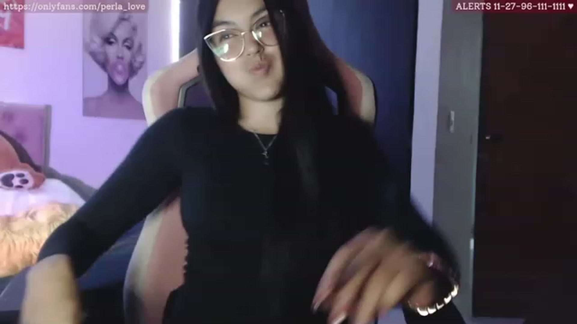 Gallery image thumbnail from Perla_Love's myfreecams stream on, 06/13/2023, 03:18 image 1 of 20