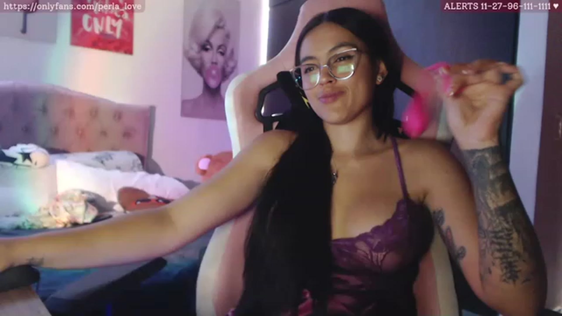 Gallery image thumbnail from Perla_Love's myfreecams stream on, 06/15/2023, 16:43 image 19 of 20