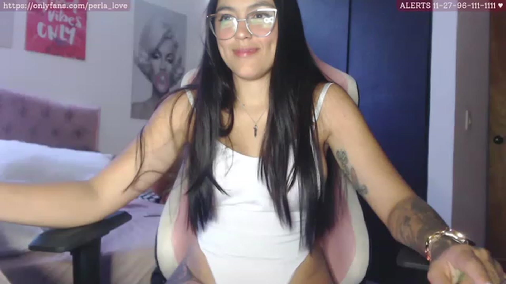 Gallery image thumbnail from Perla_Love's myfreecams stream on, 06/23/2023, 02:55 image 9 of 20