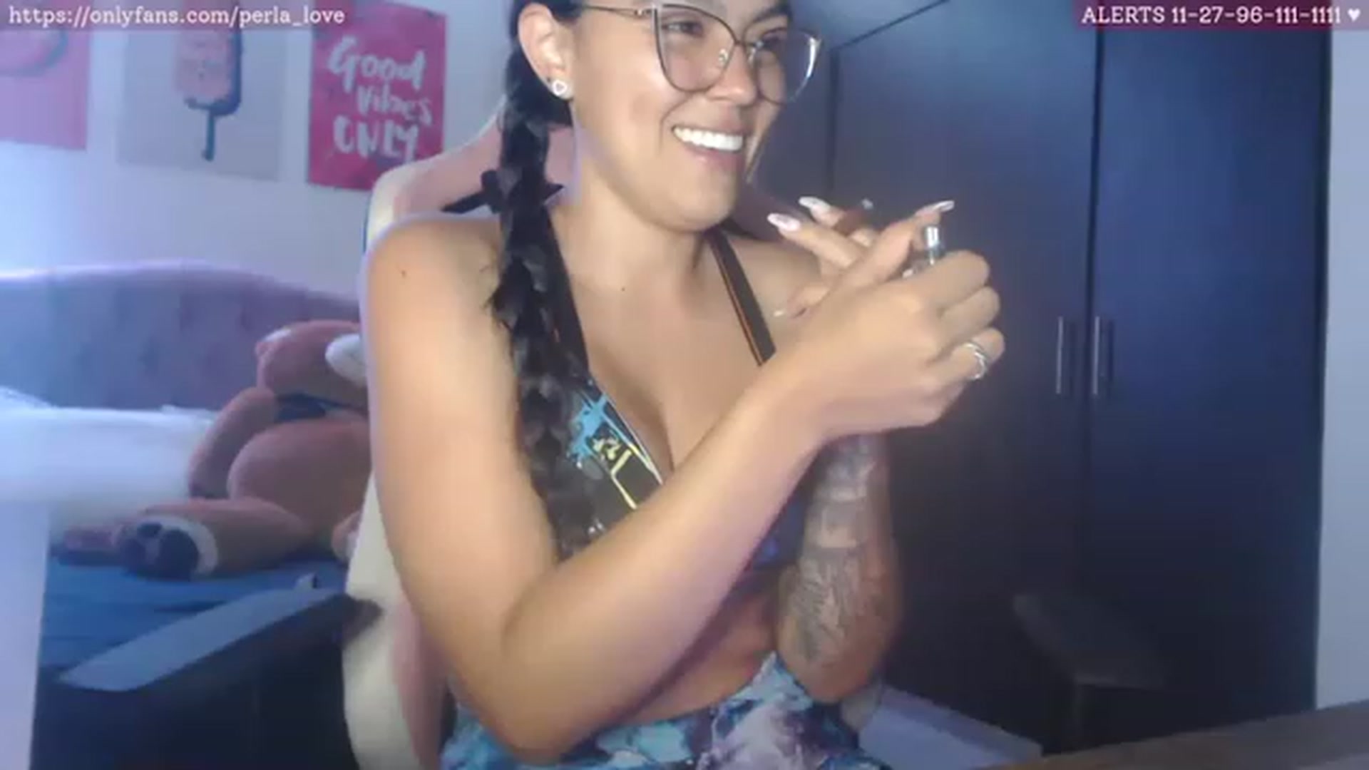Gallery image thumbnail from Perla_Love's myfreecams stream on, 06/28/2023, 18:09 image 5 of 20
