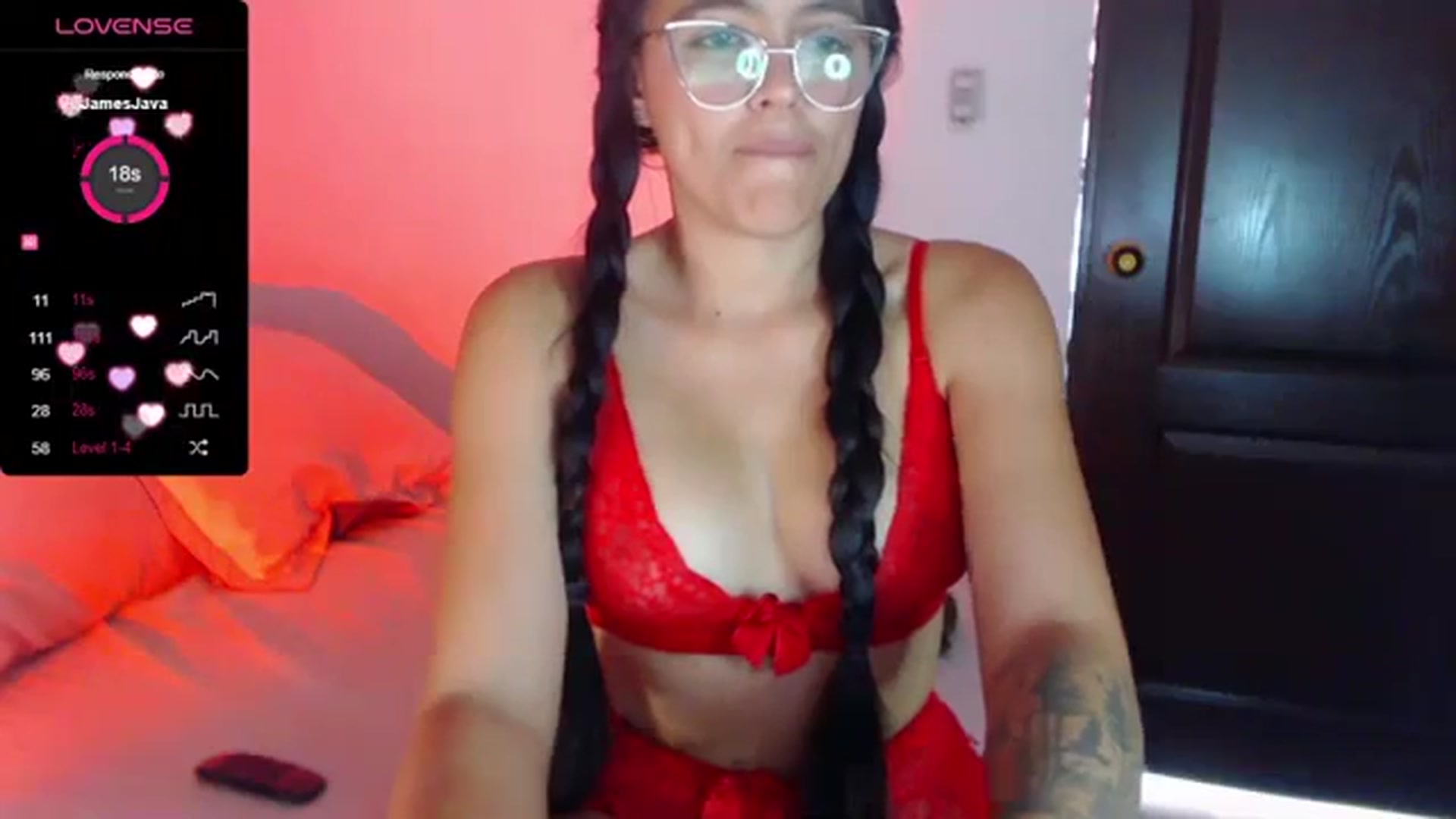 Gallery image thumbnail from Perla_Love's myfreecams stream on, 03/28/2024, 18:33 image 11 of 20