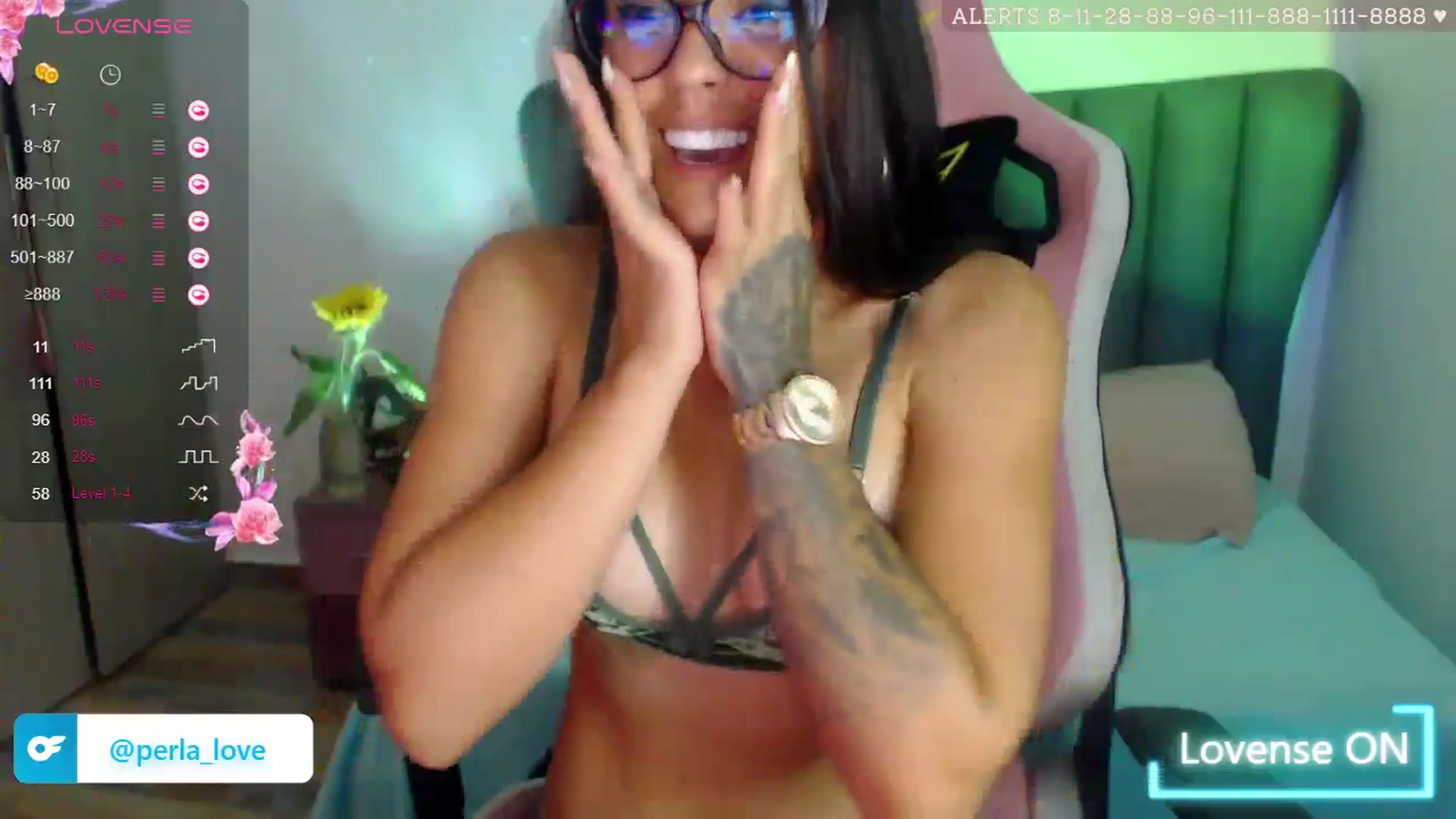 Gallery image thumbnail from Perla_Love's myfreecams stream on, 05/24/2024, 18:35 image 20 of 20