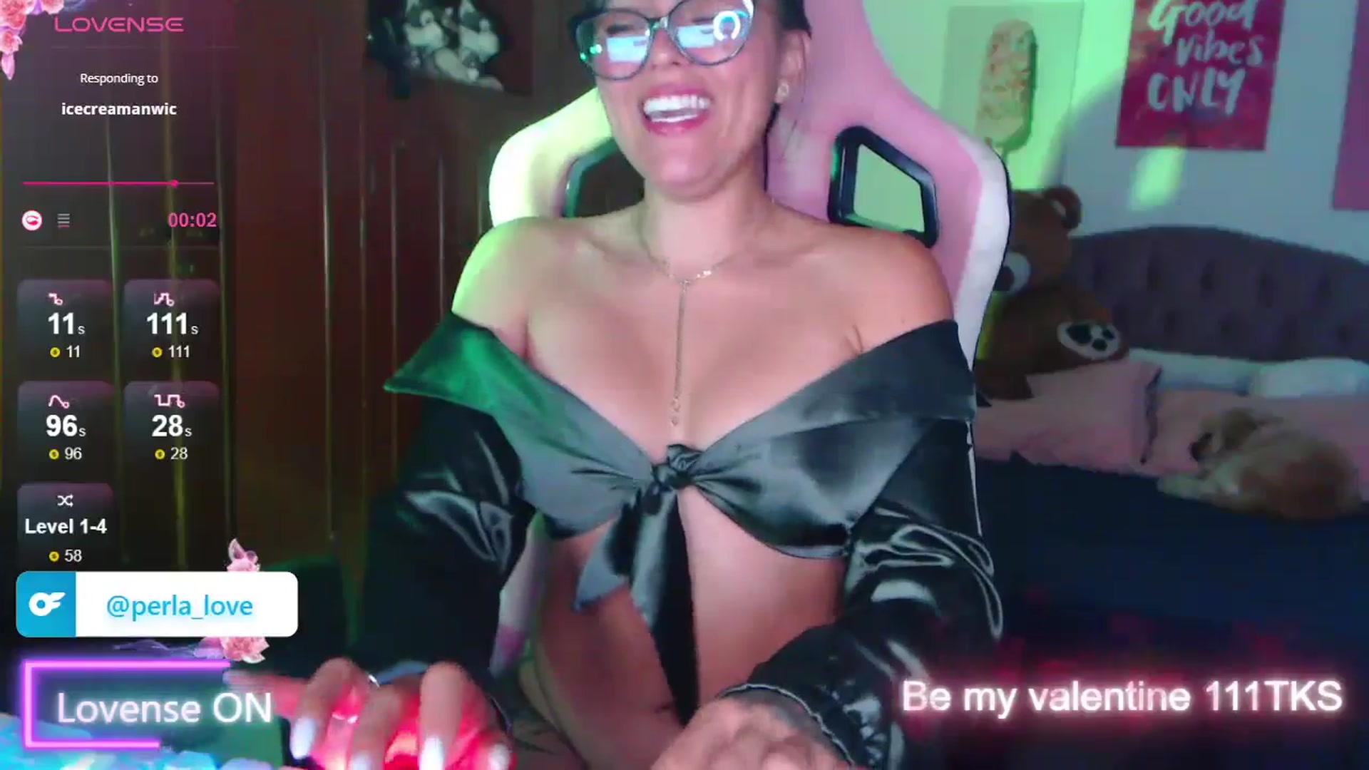 Gallery image thumbnail from Perla_Love's myfreecams stream on, 02/07/2025, 15:55 image 8 of 20