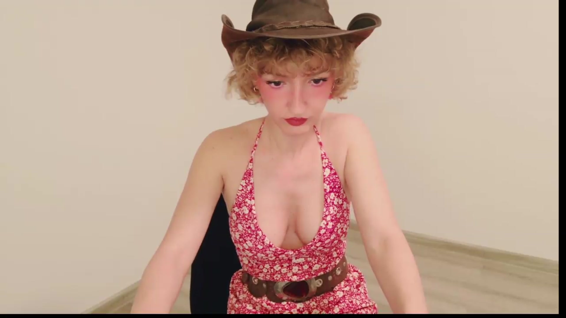 Gallery image thumbnail from Perlaa's myfreecams stream on, 06/13/2026, 21:58 image 14 of 20