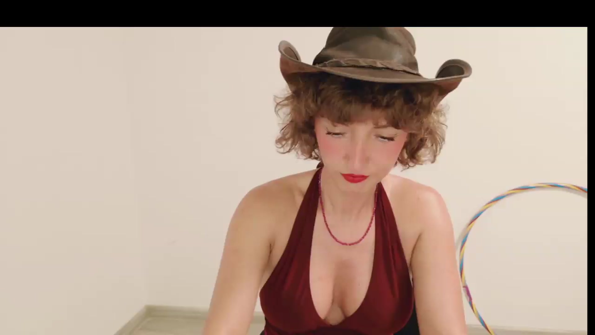Gallery image thumbnail from Perlaa's myfreecams stream on, 07/27/2026, 18:54 image 11 of 20